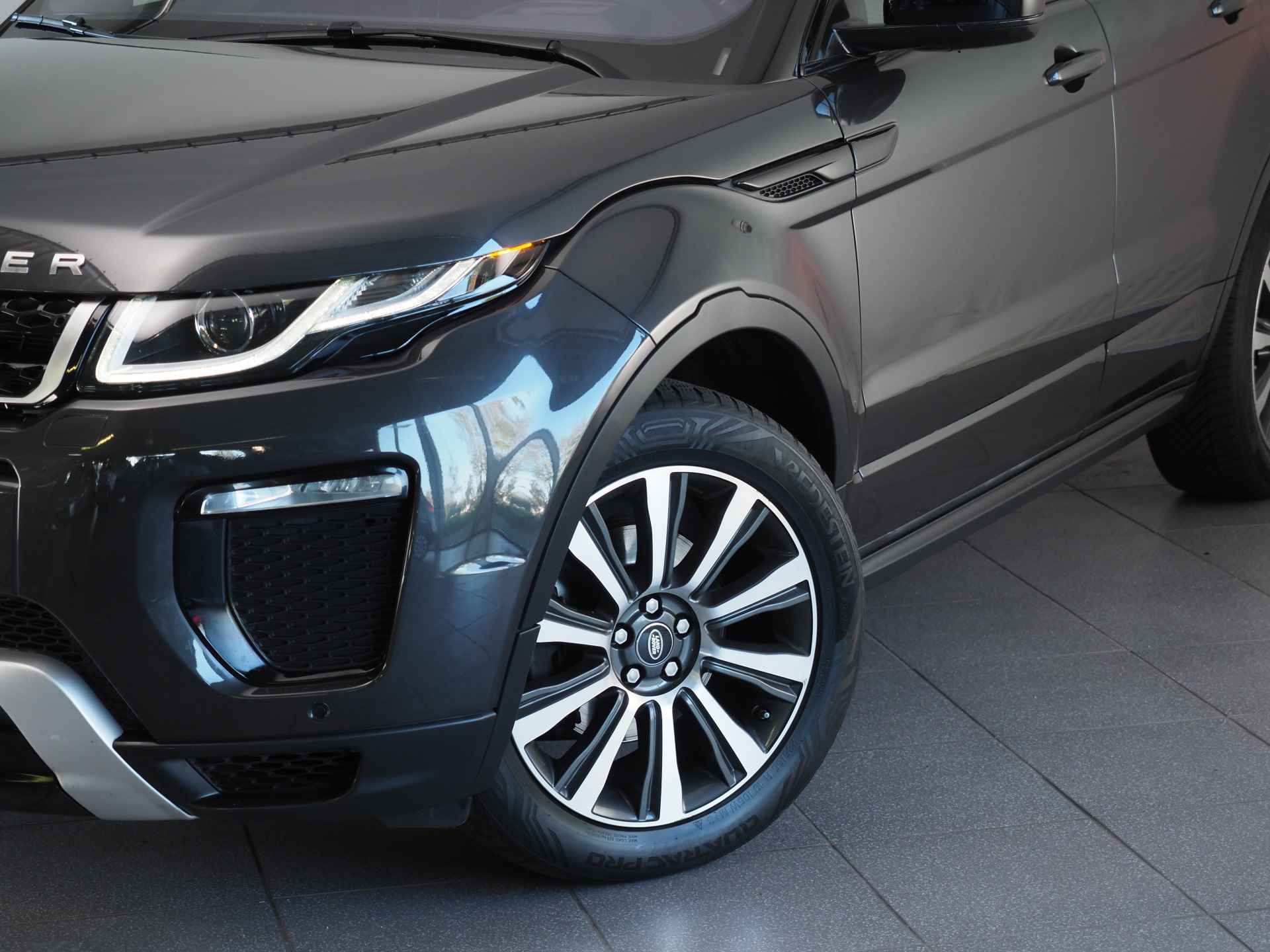 Land Rover Range Rover Evoque 2.0 TD4 HSE Dynamic | 4x4 | Dodehoekdetectie | Panoramadak | Head-Up Display | Stoelverwarming | Voorstoelen met Geheugenfunctie | Botsherkenning | Achteruitrijcamera | Navigatie | Bluetooth | - 20/41