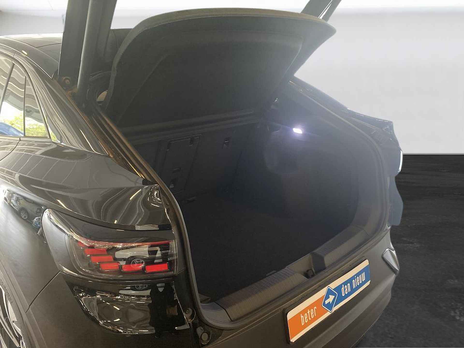 Volkswagen ID.5 GTX 77 kWh 300pk / Elektrisch bedienbare achterklep met sensorsturing / Sportstoelen / Achteruitrijcamera - 10/40