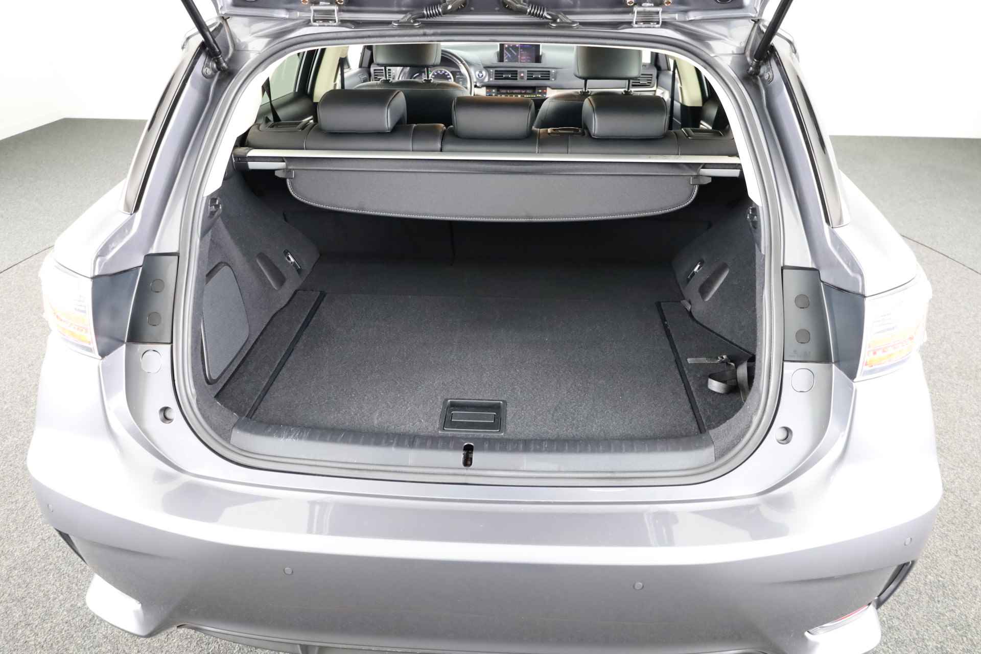 Lexus CT 200h Luxury Line | Verwarmde voorstoelen | - 40/44