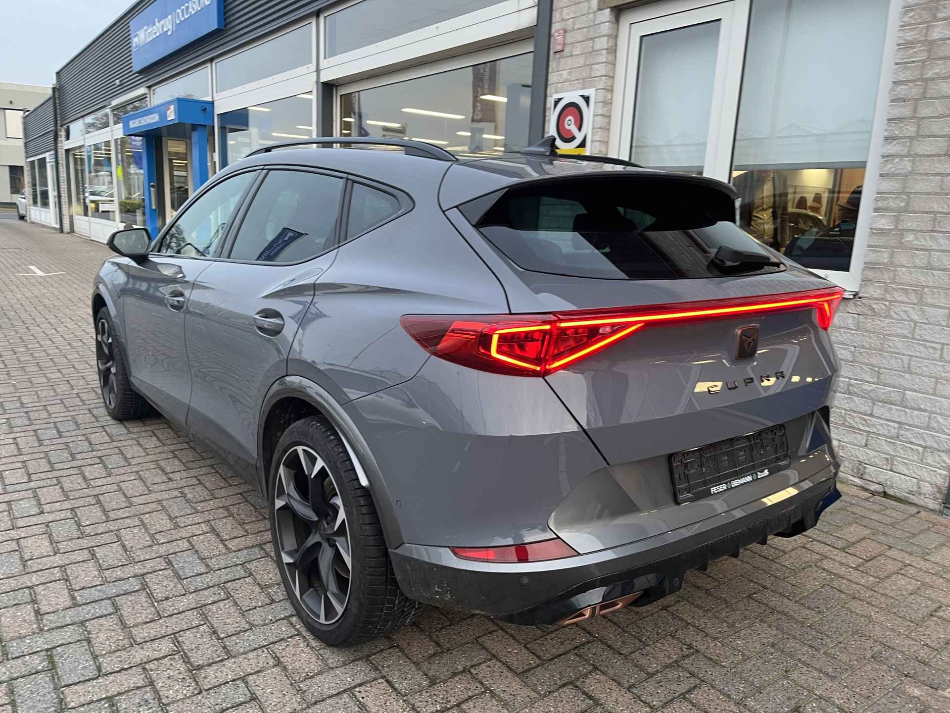 CUPRA Formentor 1.4 e-Hybrid VZ Performance / AUTOMAAT/ 245 PK/ CAMERA/ PARK. SENSOREN/ MATRIX/ DODE HOEK/ DCC/ KEYLESS/ STOEL-STUURVERWARM./ ADAPT. CRUISE/ APP-CONNECT/ NAVI/ CLIMA/ DAB/ - 5/35