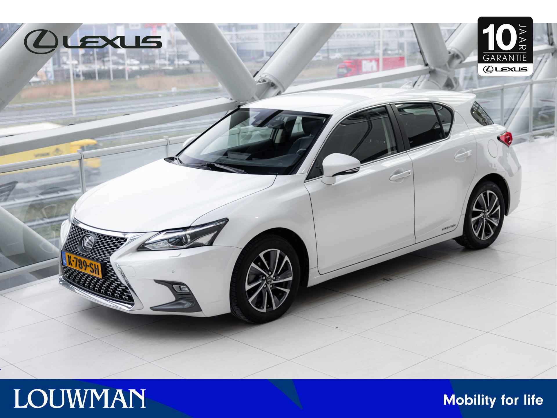 Lexus CT 200h Ultimate Edition | Adaptive Cruise Control | Parkeersensoren | Navigatie |