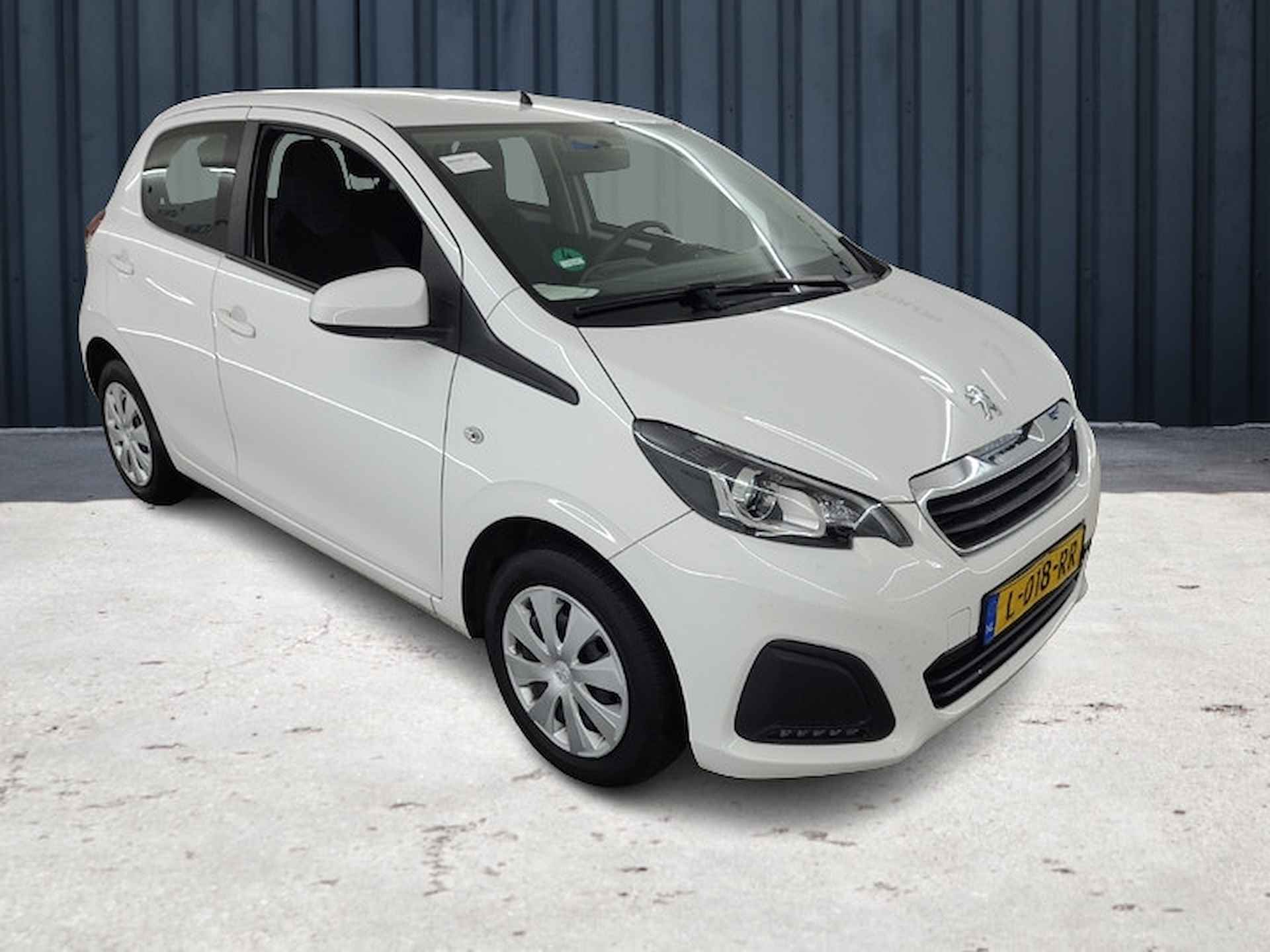 Peugeot 108 1.0 e-VTi Active (73 PK) 1e-Eig. Keurig-Onderh. BOVAG-Garantie. NL-Auto. Navigatie/Apple-Carplay/Android-Auto, Achteruitrijcamera, DAB, Airco, Hill-Hold, Privacy-Glas - 3/20