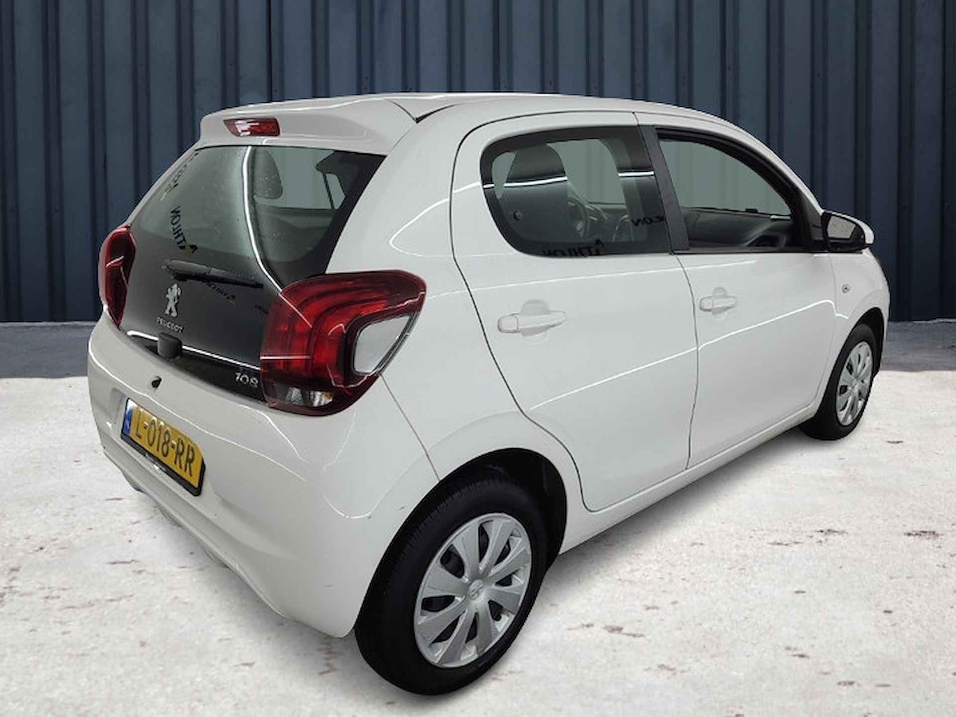 Peugeot 108 1.0 e-VTi Active (73 PK) 1e-Eig. Keurig-Onderh. BOVAG-Garantie. NL-Auto. Navigatie/Apple-Carplay/Android-Auto, Achteruitrijcamera, DAB, Airco, Hill-Hold, Privacy-Glas - 4/20