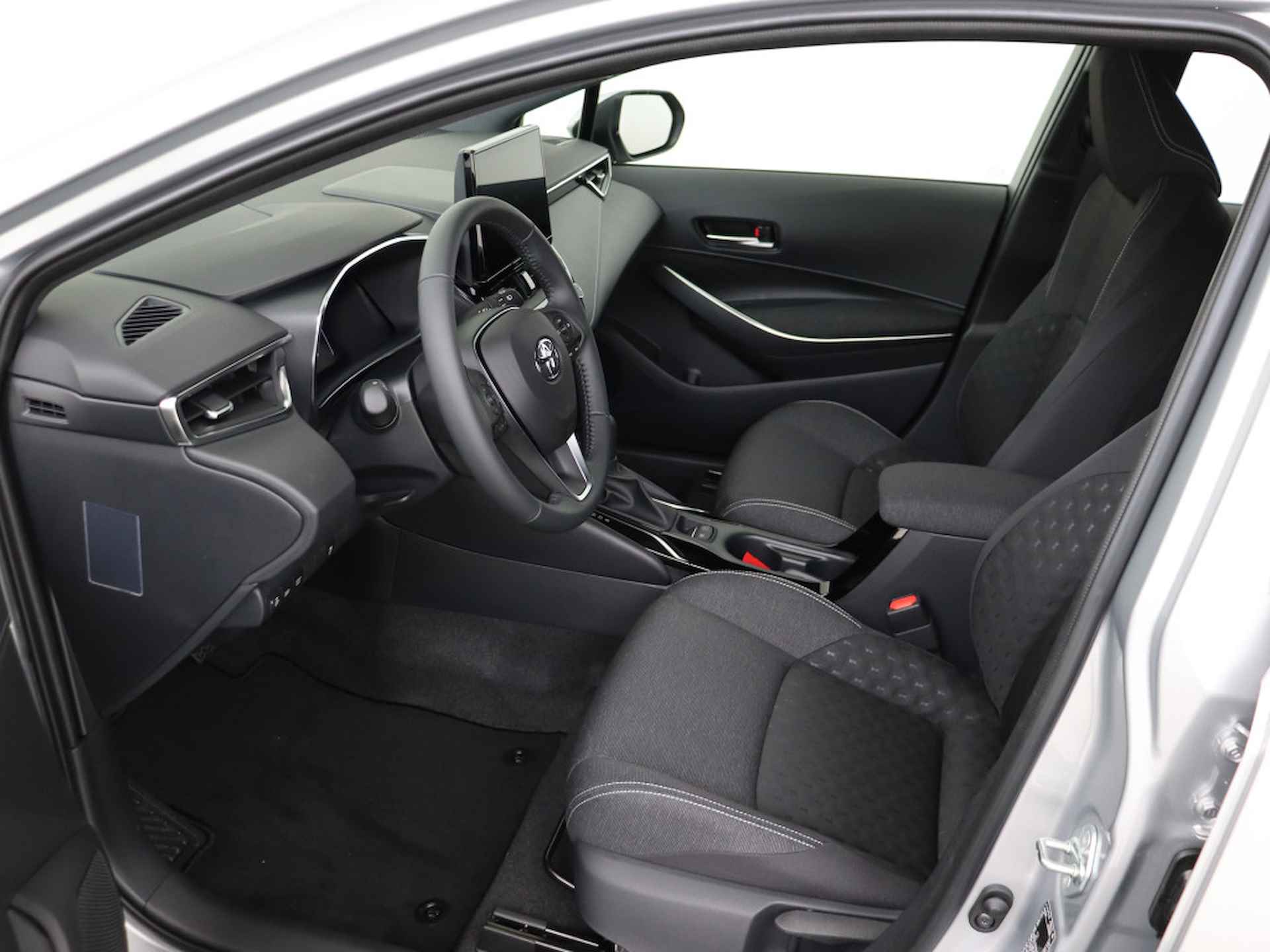 Toyota Corolla Touring Sports Hybrid 140 Active | Apple CarPlay | Camera | LM Velgen | - 19/39
