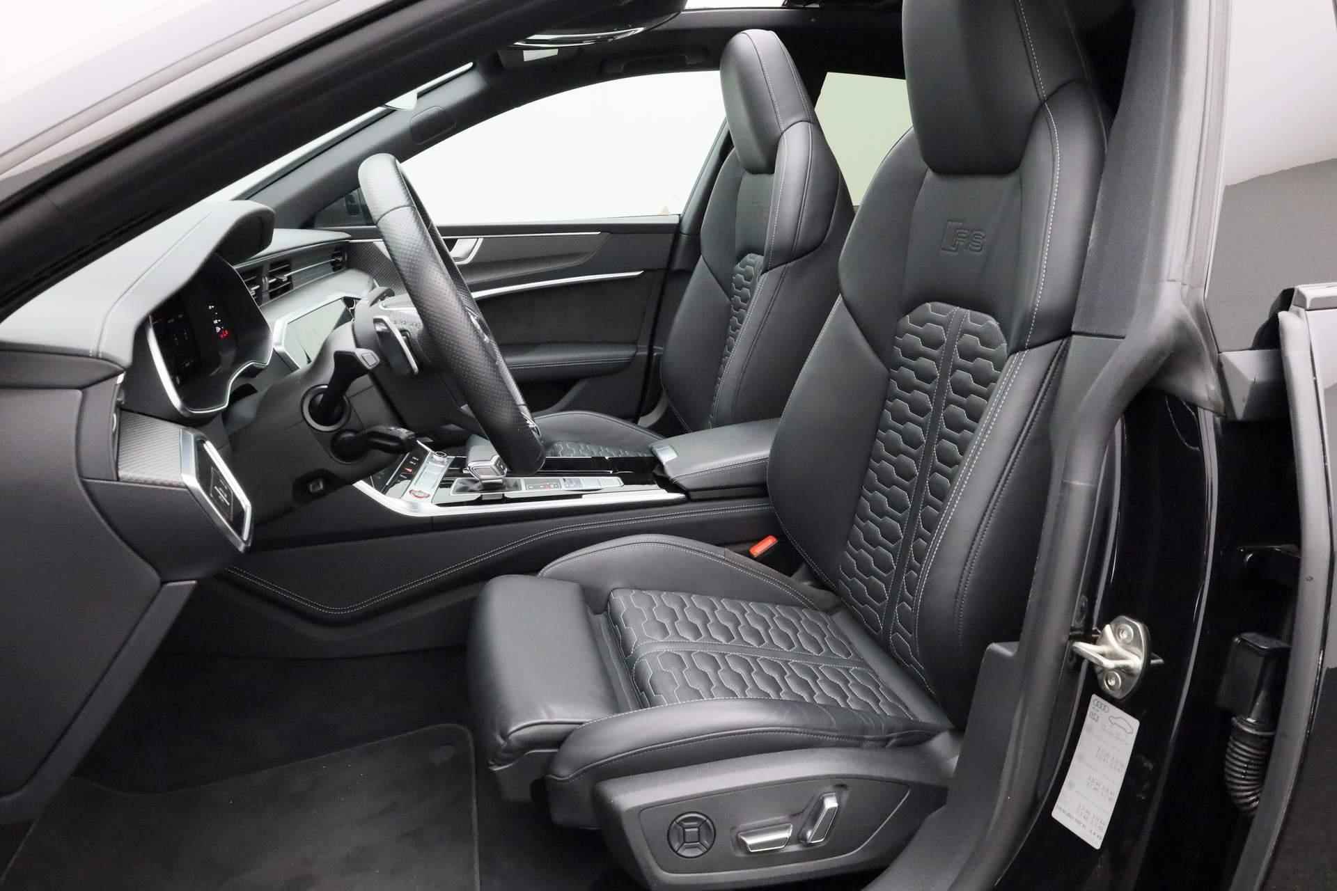 Audi RS7 Sportback 4.0 TFSI 600PK tiptronic quattro | Pano | Carbon | Keramisch | 360 Cam | HUD | Leder | 22 inch - 29/53