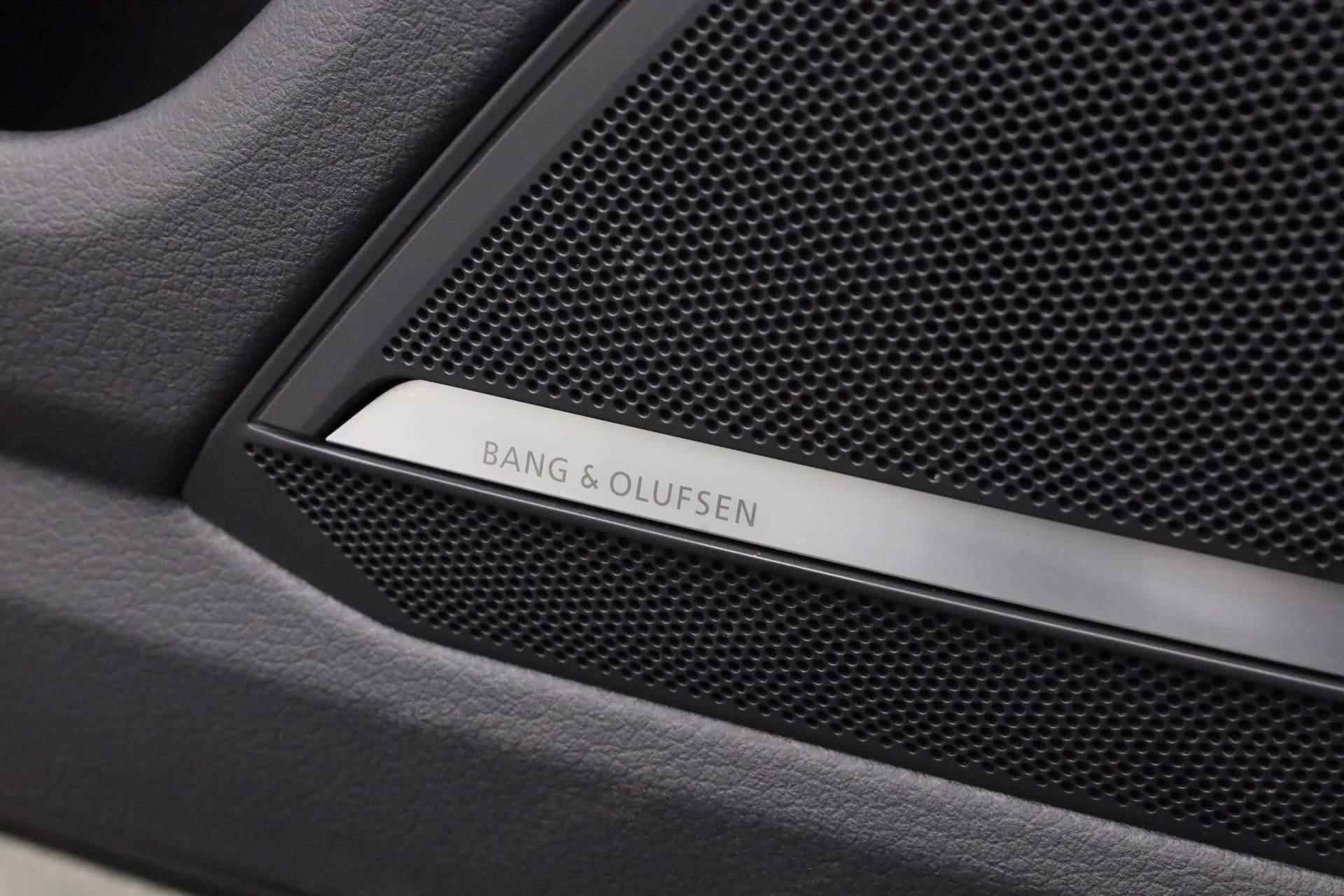 Audi RS7 Sportback 4.0 TFSI 600PK tiptronic quattro | Pano | Carbon | Keramisch | 360 Cam | HUD | Leder | 22 inch - 31/53