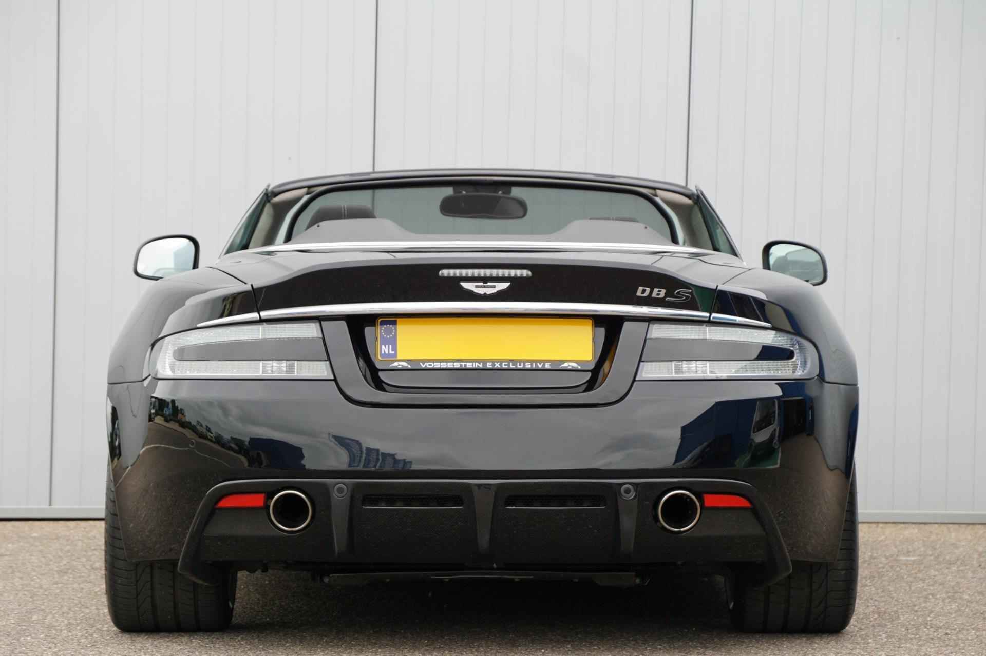 Aston Martin DBS Volante 6.0 V12 6-Speed Manual *!*Only 43 worldwide*!* - 39/77