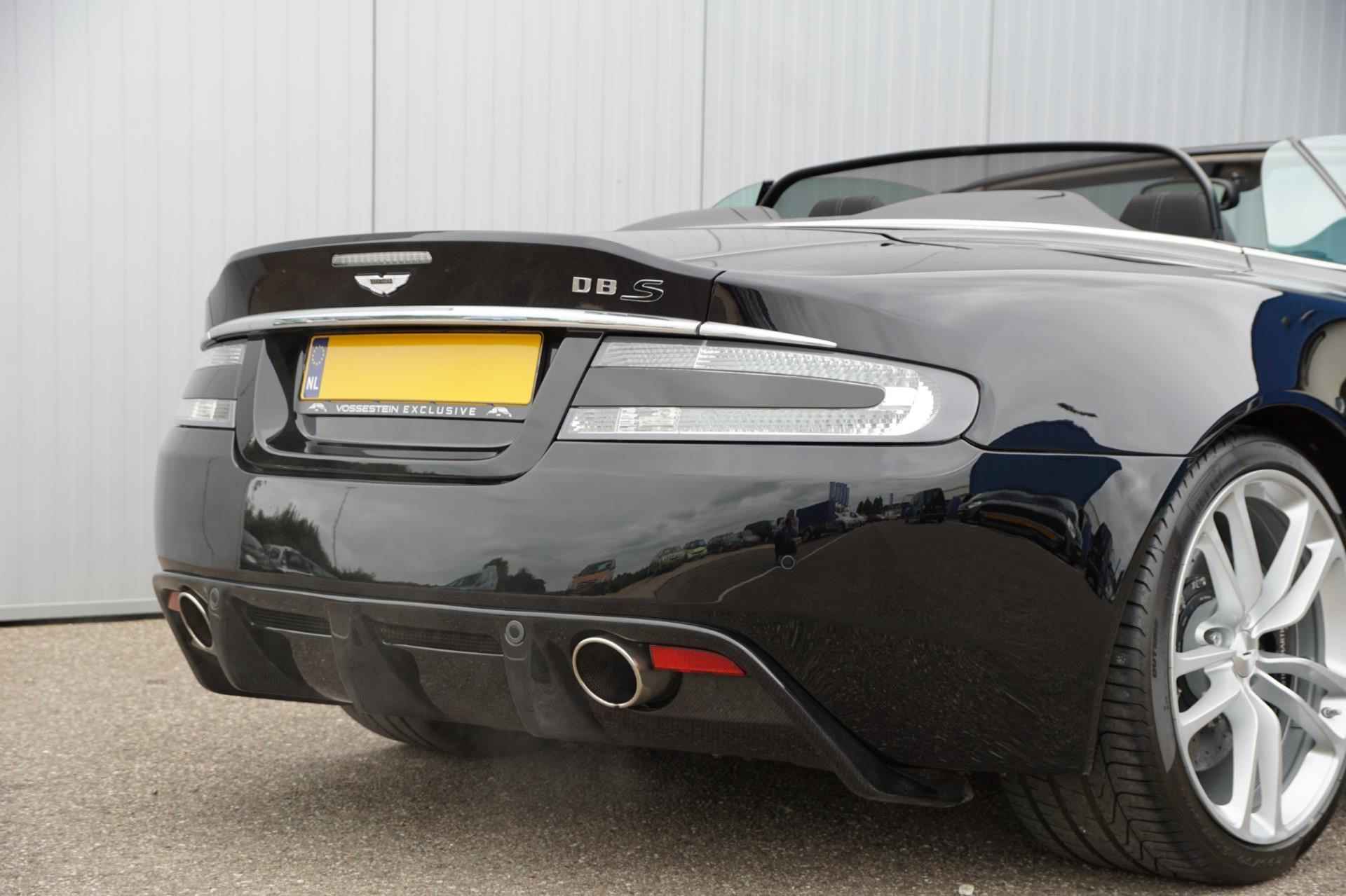 Aston Martin DBS Volante 6.0 V12 6-Speed Manual *!*Only 43 worldwide*!* - 57/77