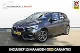 BMW 2-serie Active Tourer 218i Executive Sport Line // Trekhaak afneembaar - Navigatie - Camera - Inclusief 12 maanden garantie