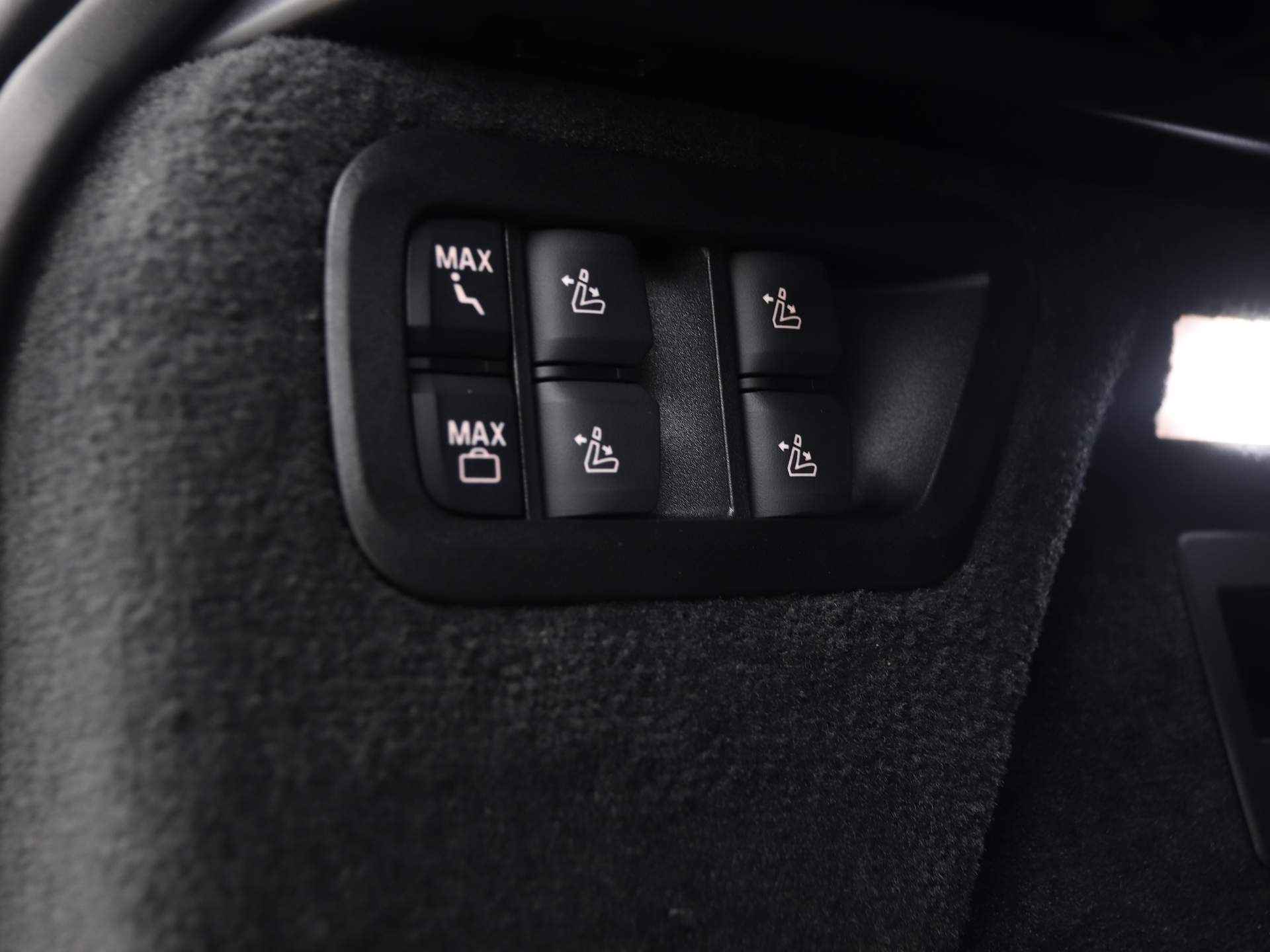 Alpina XB7 SWITCH-TRONIC Allrad - Frozen Black - 23/36