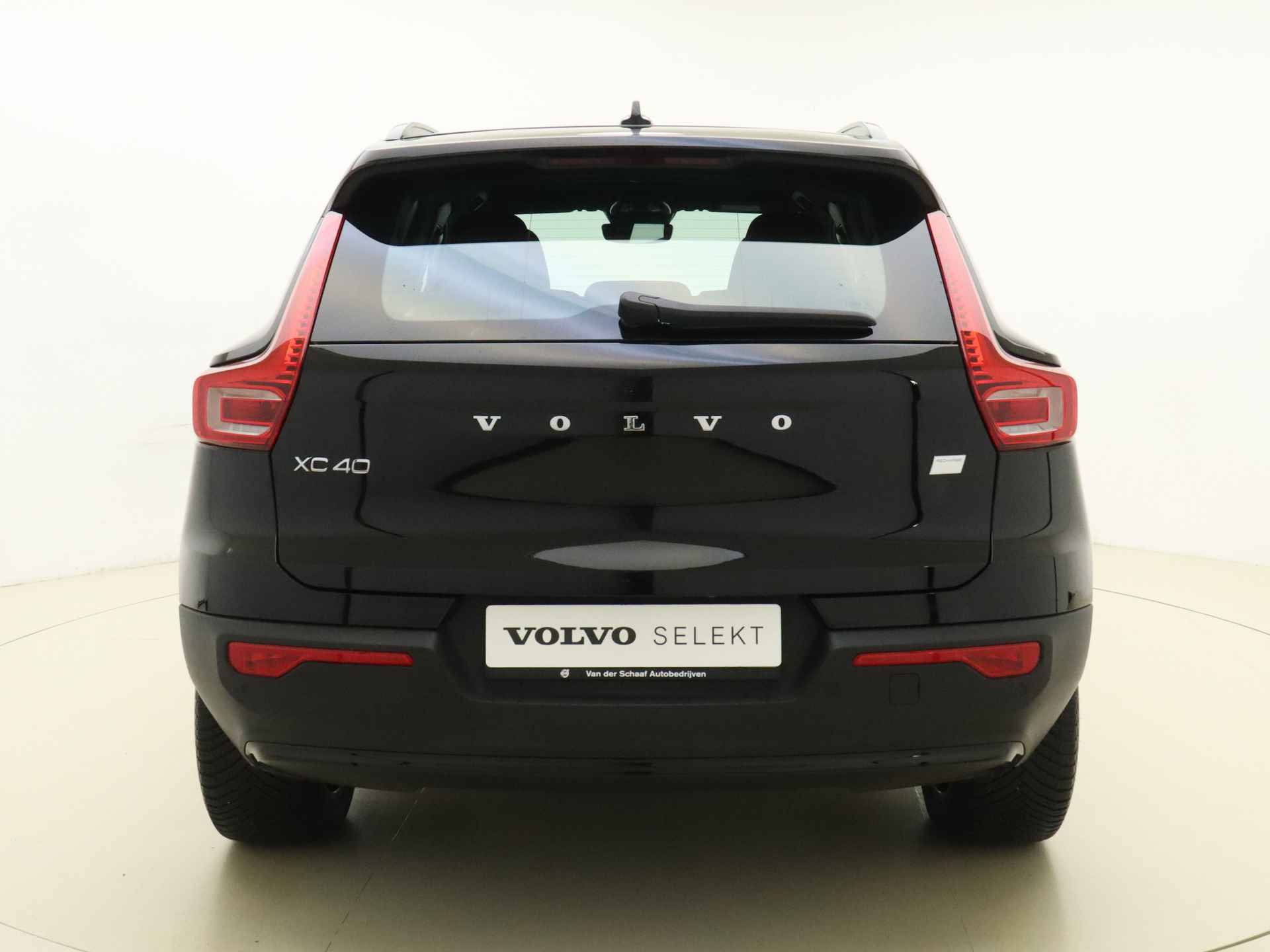 Volvo XC40 Recharge Plus 70 kWh Stoel\- stuurverwarming \ Camera \ Adaptieve Cruise Control \ - 8/37
