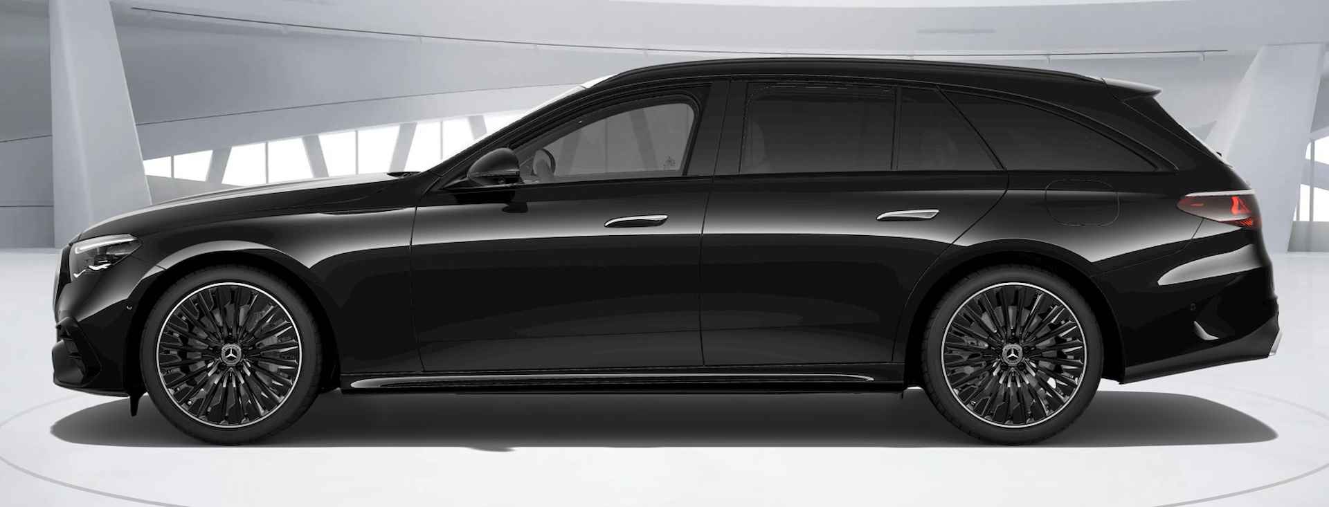 Mercedes-Benz E-Klasse E 300 e Estate Premium AMG Line Automaat | Rijassistentiepakket Plus | Panoramadak | Burmester soundsysteem | Nightpakket | Luch - 3/10