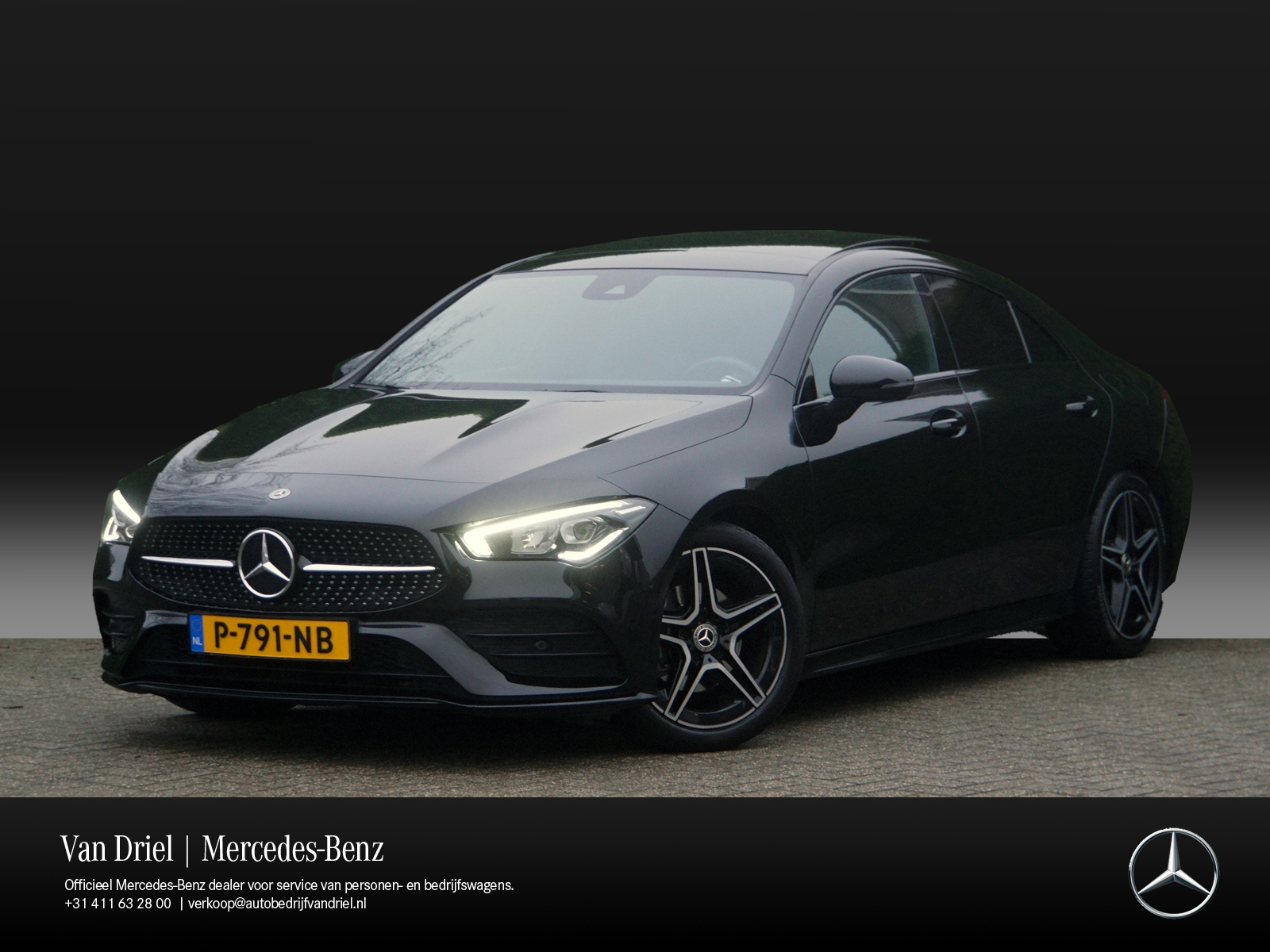 Mercedes-Benz CLA-Klasse CLA 180 AMG line Night | Pano Sfeer Trekhaak