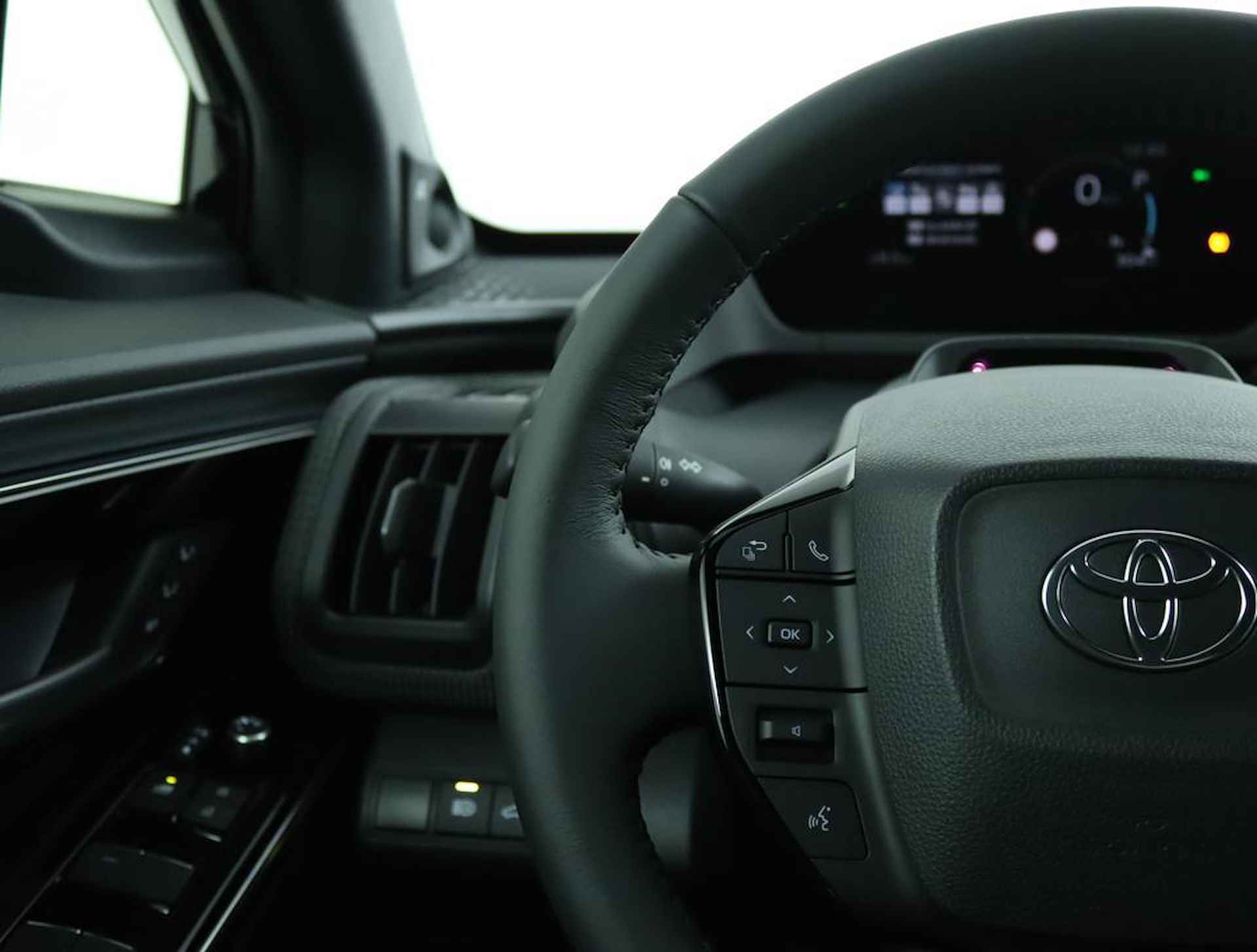 Toyota bZ4X Premium 71 kWh | Adaptive Cruise Control | Warmtepomp | 360 graden camera | - 18/54