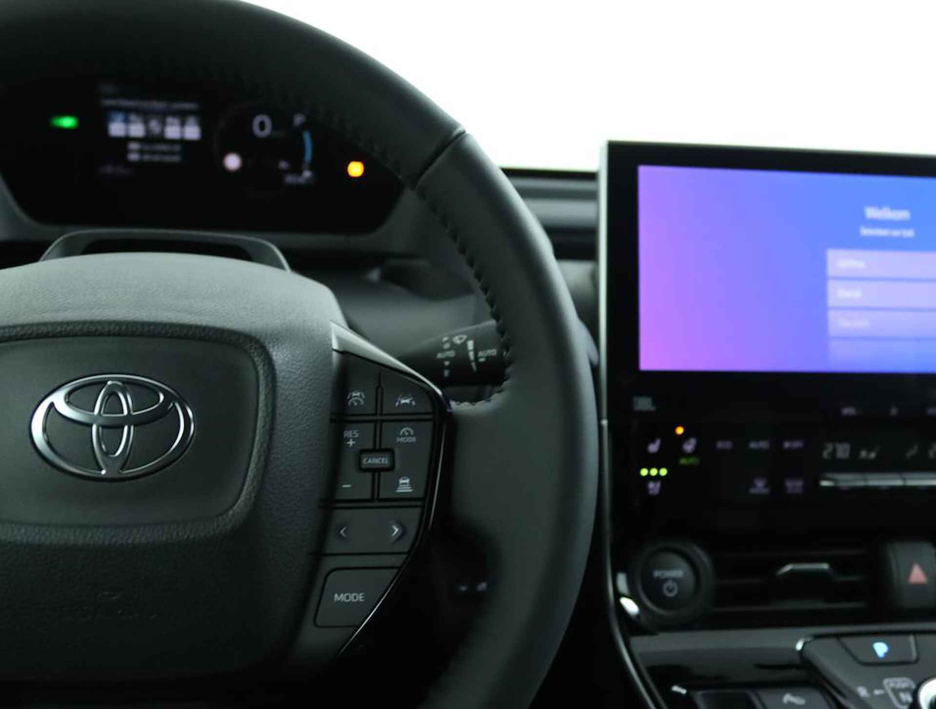 Toyota bZ4X Premium 71 kWh | Adaptive Cruise Control | Warmtepomp | 360 graden camera | - 19/54