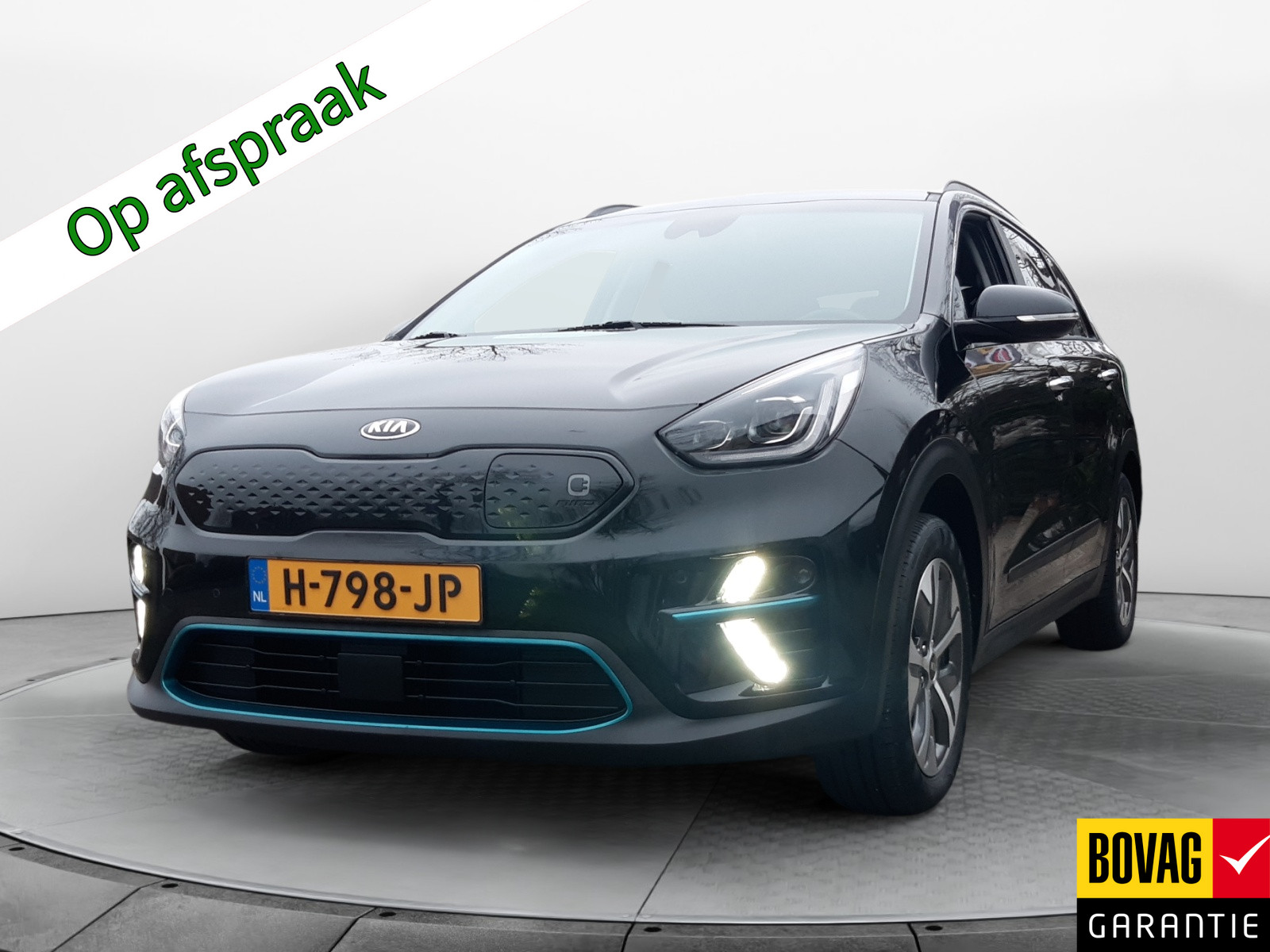 Kia e-Niro ExecutiveLine 64 kWh (204 PK 1e-Eig, Keurig-Onderh, 12-Mnd-BOVAG, NL-Auto, Leer, Navigatie/Apple-Carplay/Android-Auto, Adaptive-Cruisecontrol, Keyless-Entry/Start, Parkeersensoren-V+A, Achteruitrijcamera, DAB, Premium-Audio, Stoelverwarming-V+A, Stoelventilatie, Stuurverwarming, Lm-Velgen-17Inch, Privacy-Glas