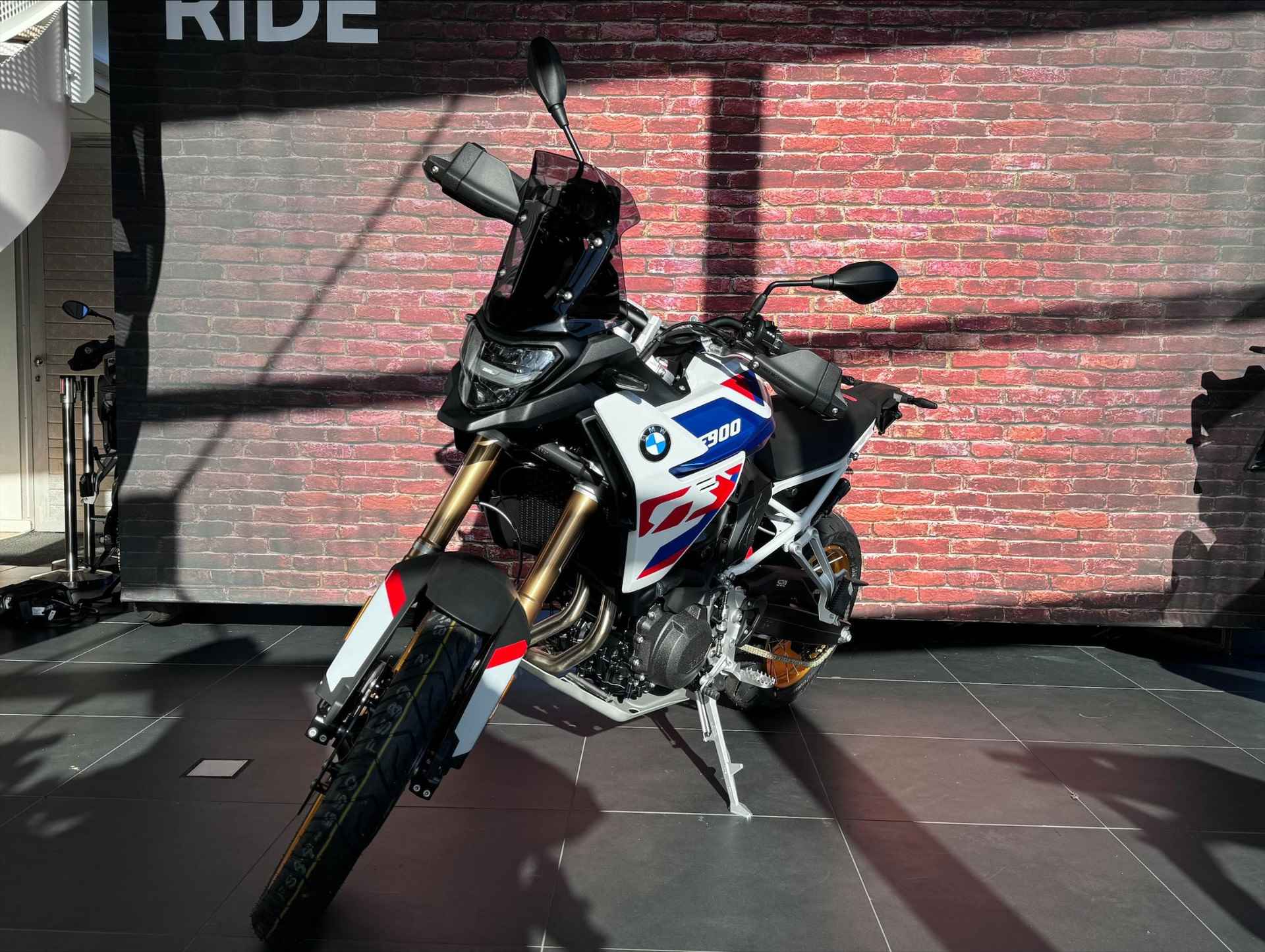 BMW F 900 GS TROPHY - 2/10