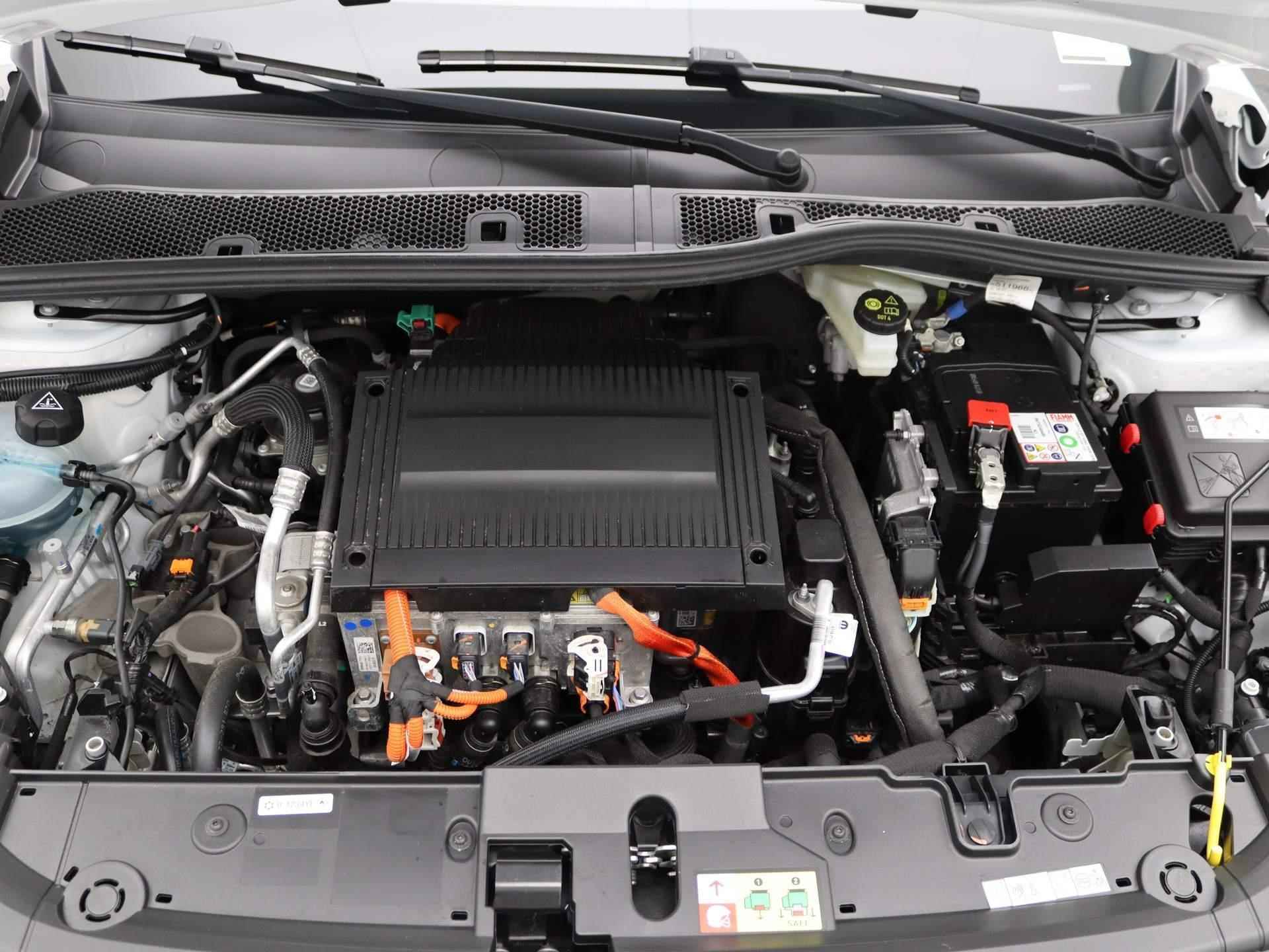 Peugeot e-208 EV Active Pack 50 kWh | ECC | LMV | PDC | LED | - 18/33