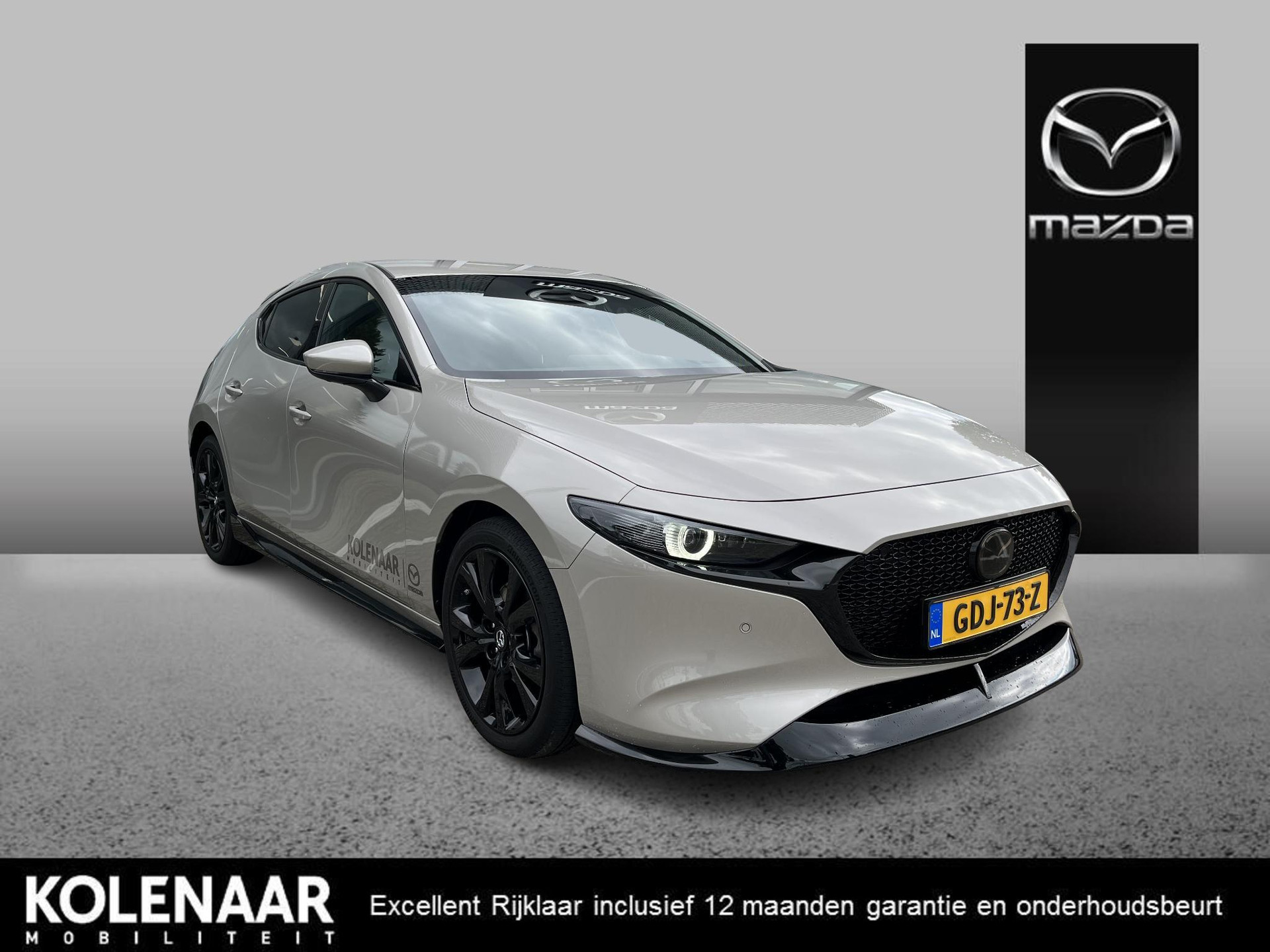 Mazda 3 2.0 e-Sky-G 150 Exclusive-line Automaat / Nieuwprijs €44.249,- / Aero Pack / Driver Assistance & Design Pack / Black Pack