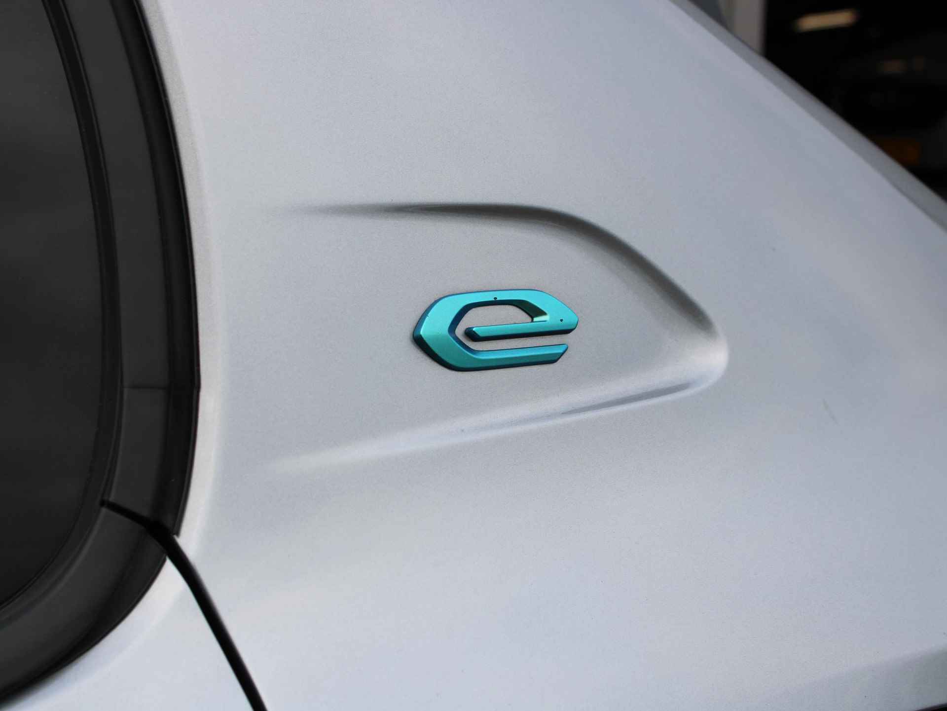 Peugeot e-208 EV GT 350 50 kWh | Apple Carplay / Camera / Climate - 13/27