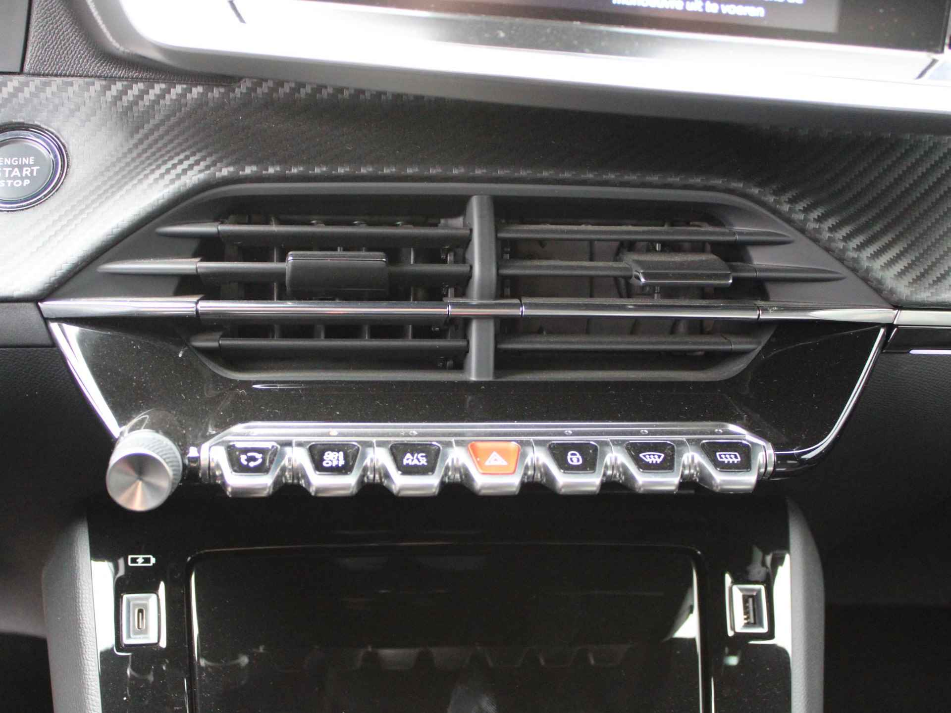 Peugeot e-208 EV GT 350 50 kWh | Apple Carplay / Camera / Climate - 18/27