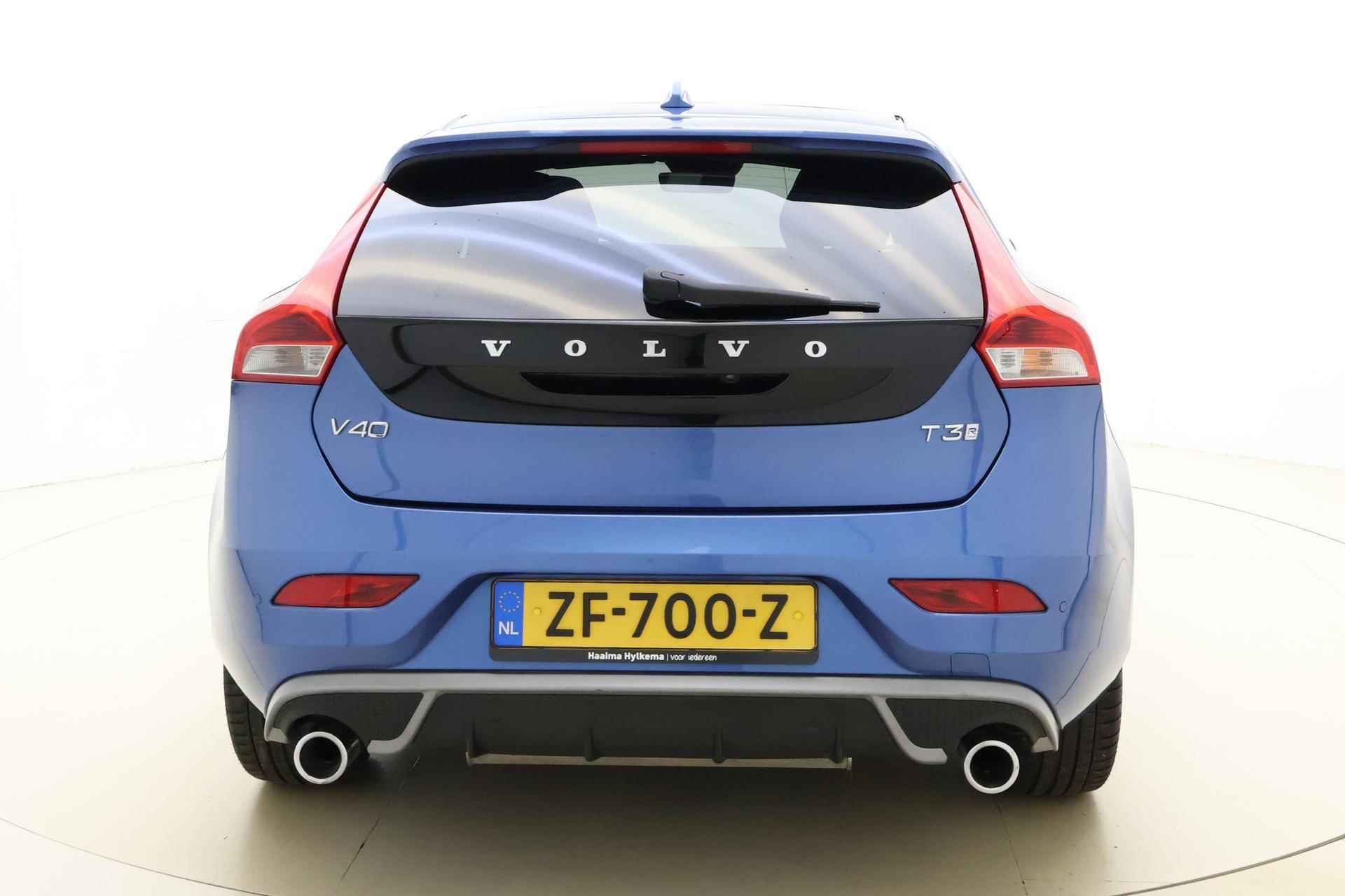 Volvo V40 1.5 T3 Polar+ Sport - 11/35