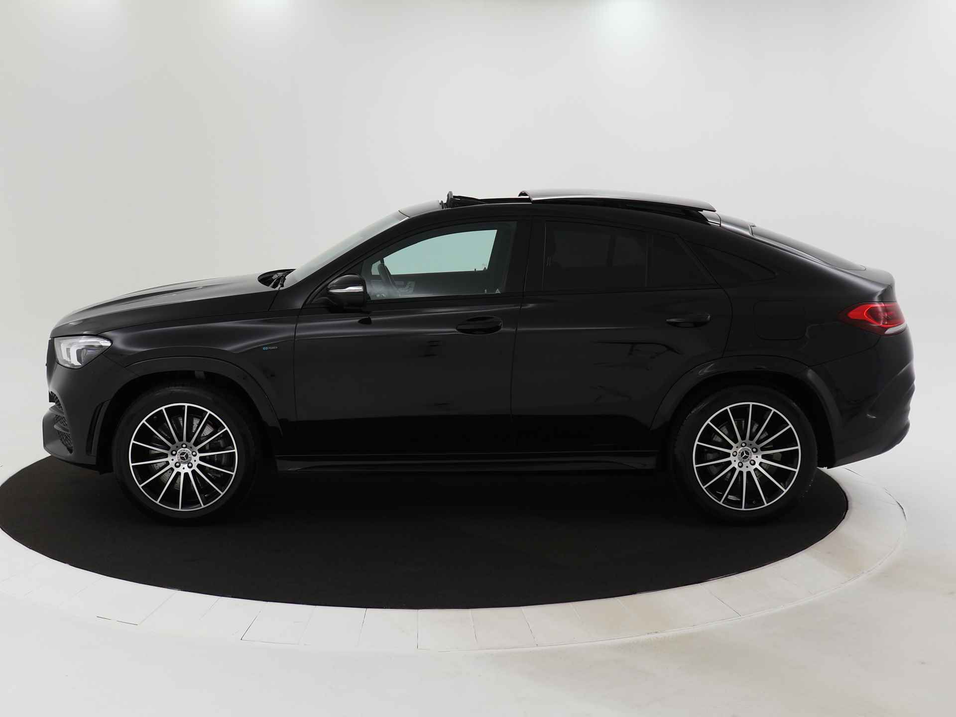 Mercedes-Benz GLE Coupé 350 e 4MATIC | Trekhaak | Burmester | Apple CarPlay | Android Auto | Panorama schuif-kanteldak | Keyless Entry | Inclusief 24 maanden Mercedes-Benz Certified garantie voor Europa. - 18/45