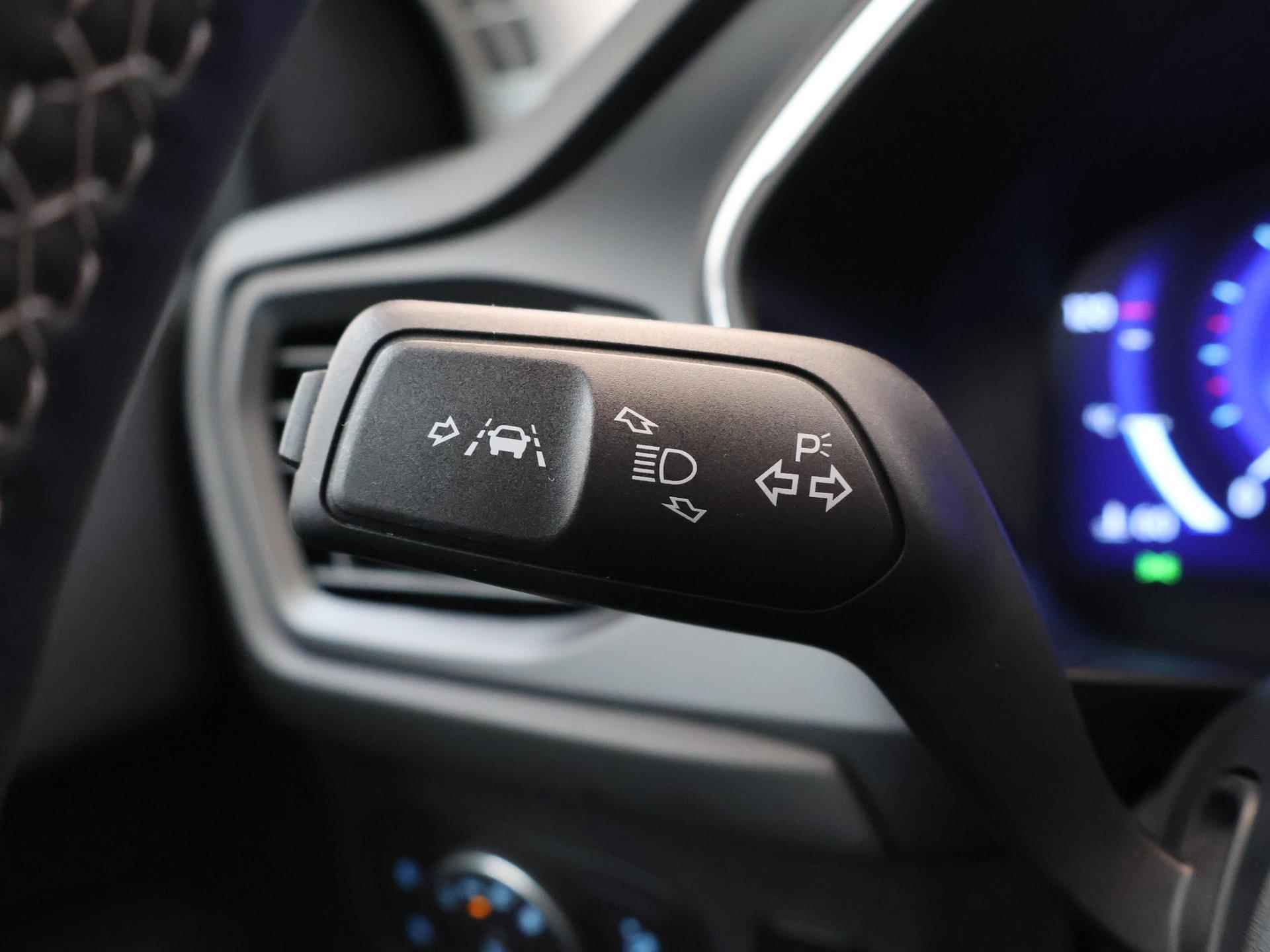 Ford Focus 1.0 EcoBoost Hybrid Titanium X Business | Adaptive Cruise Control | Elekt. Achterklep | Winterpack | Climate Control | - 32/39