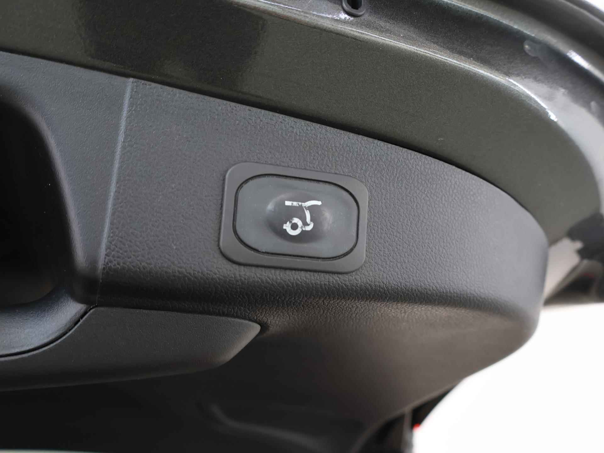 Ford Focus 1.0 EcoBoost Hybrid Titanium X Business | Adaptive Cruise Control | Elekt. Achterklep | Winterpack | Climate Control | - 36/39