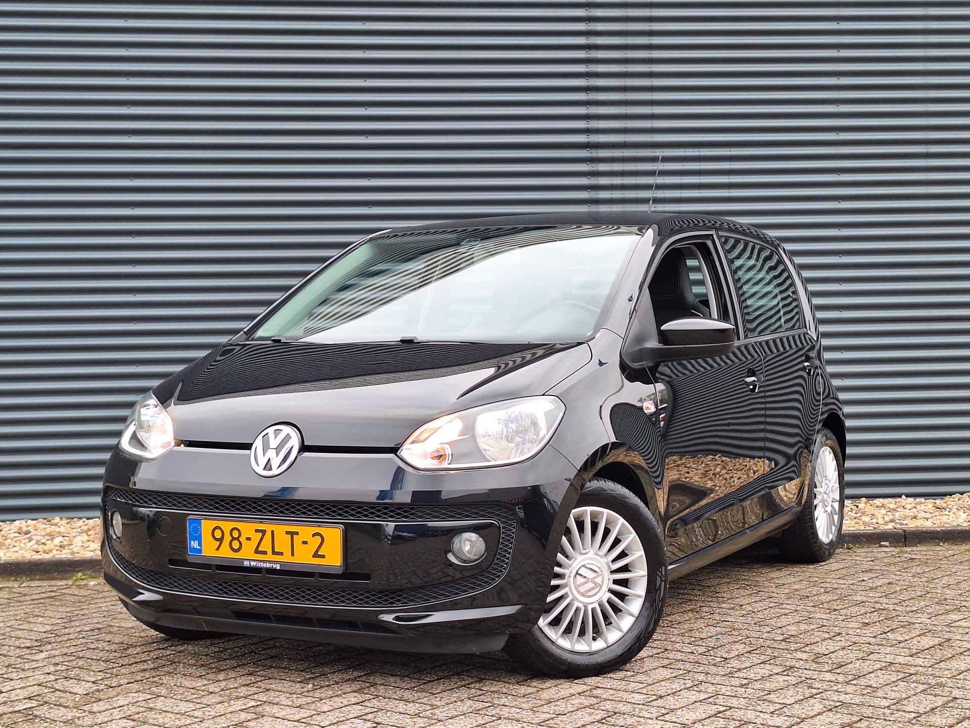 Volkswagen up! 1.0 high up! BlueMotion | Navigatie | Bluetooth | Parkeersensoren | Airco | Lichtmetalen Velgen | Lederen Bekleding Met Stoelverwarming | - 13/42