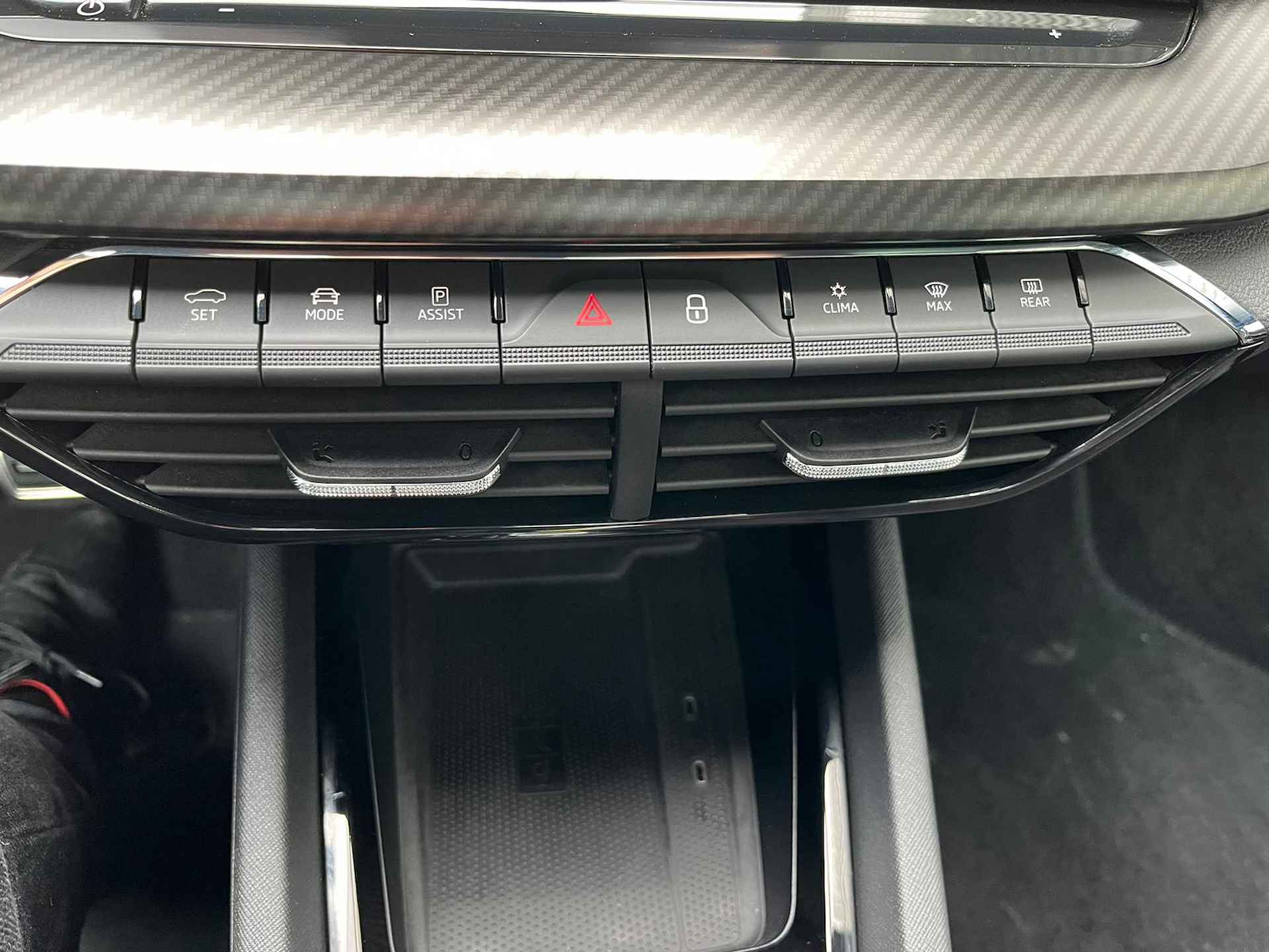 Škoda Octavia Combi 1.4 TSI RS iV PHEV Business / DSG / Panoramadak / LED / Canton Sound / Standkachel / 19" LMV P4 - 24/35