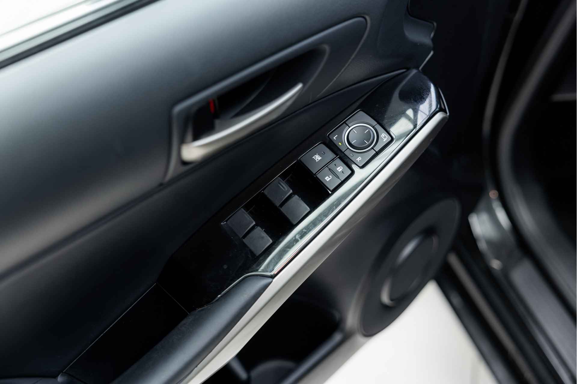 Lexus IS 300h Hybrid Business Line Limited | Schuifdak | Navigatie | Stoelverwarming | - 12/61