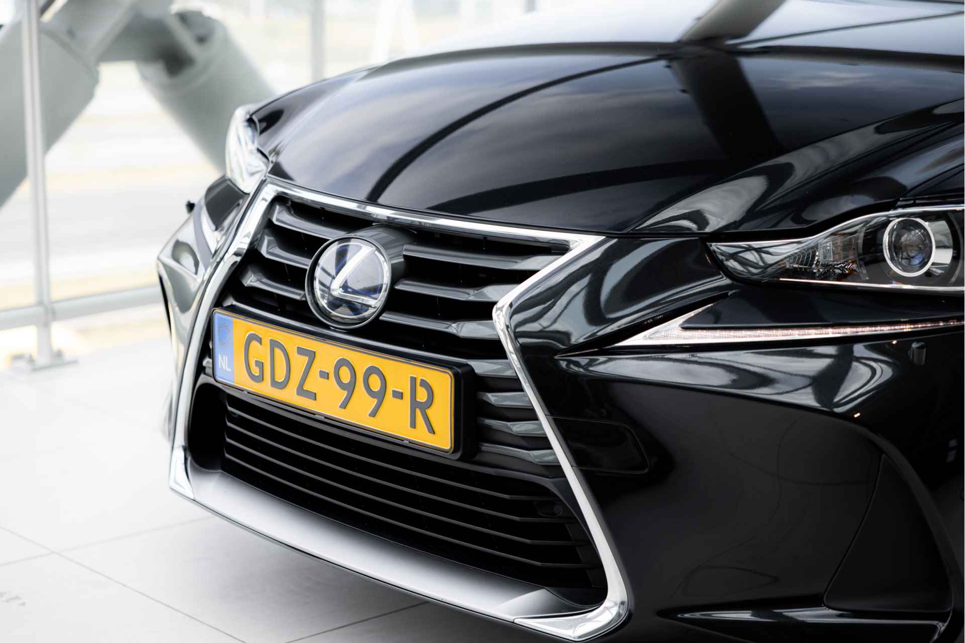 Lexus IS 300h Hybrid Business Line Limited | Schuifdak | Navigatie | Stoelverwarming | - 38/61