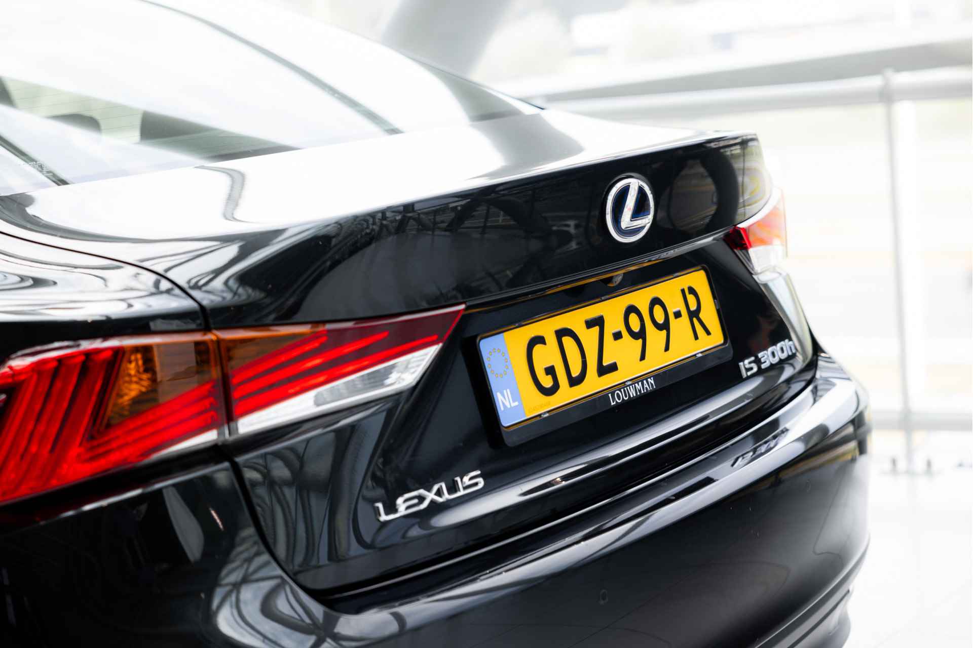 Lexus IS 300h Hybrid Business Line Limited | Schuifdak | Navigatie | Stoelverwarming | - 45/61