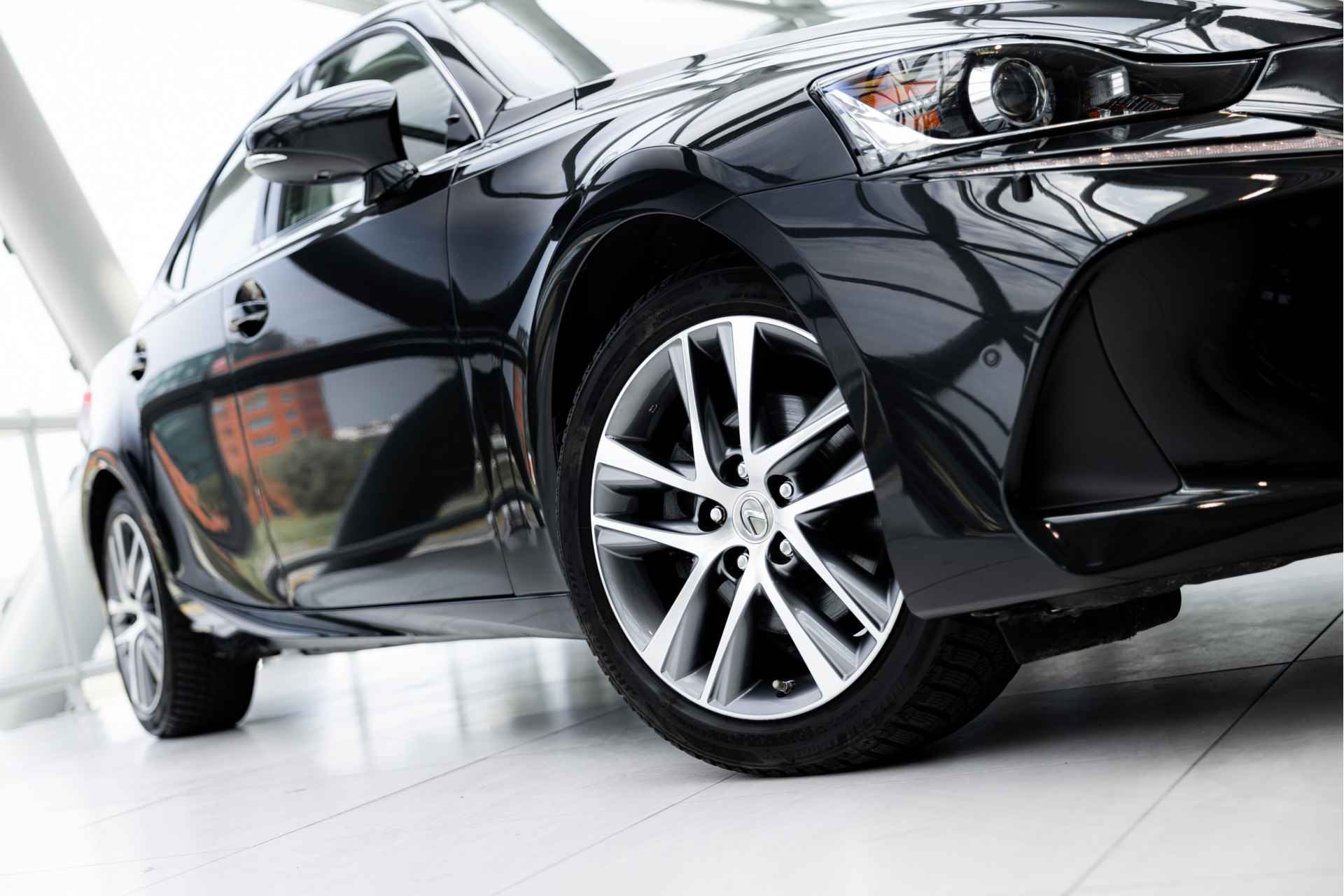 Lexus IS 300h Hybrid Business Line Limited | Schuifdak | Navigatie | Stoelverwarming | - 48/61