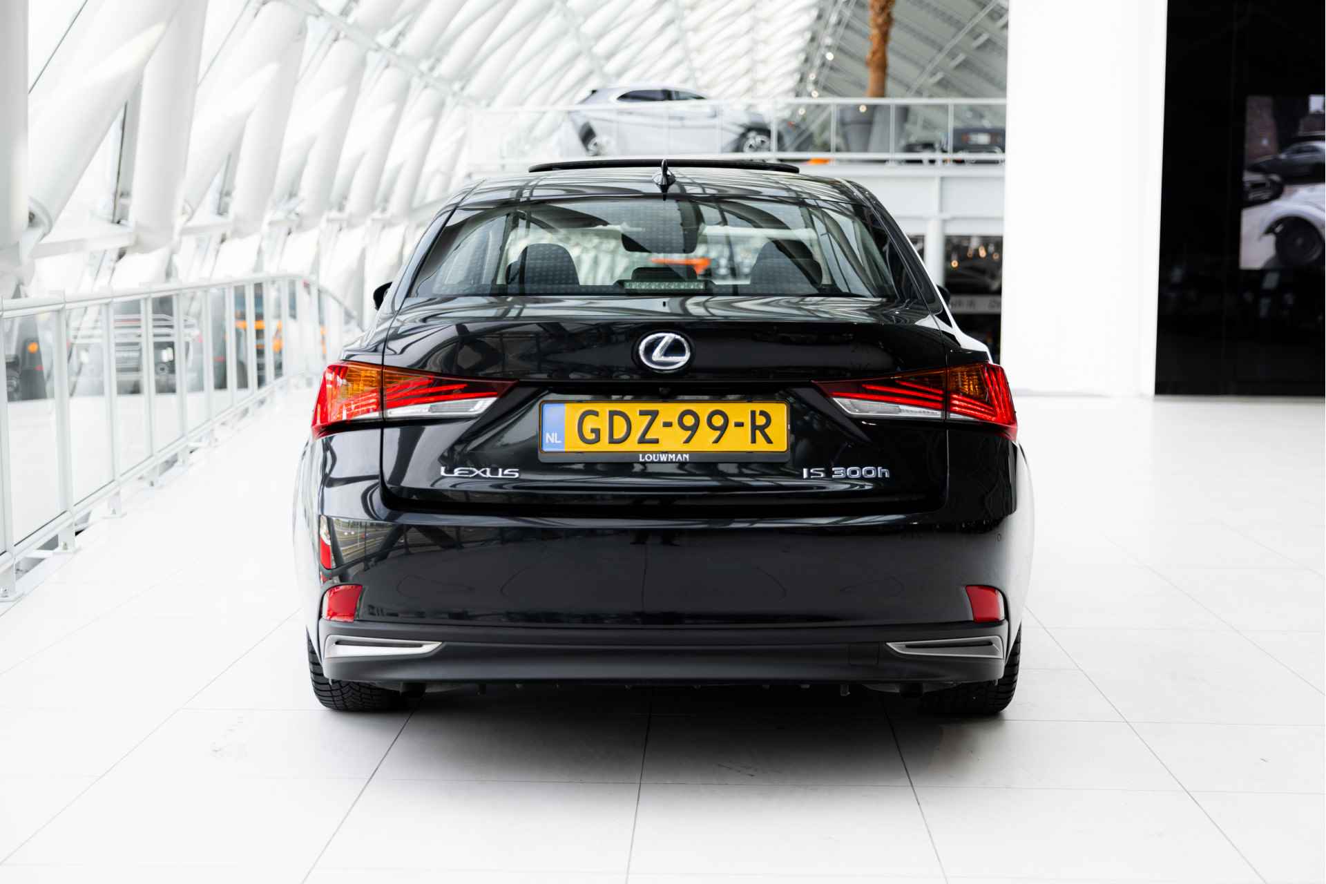 Lexus IS 300h Hybrid Business Line Limited | Schuifdak | Navigatie | Stoelverwarming | - 50/61