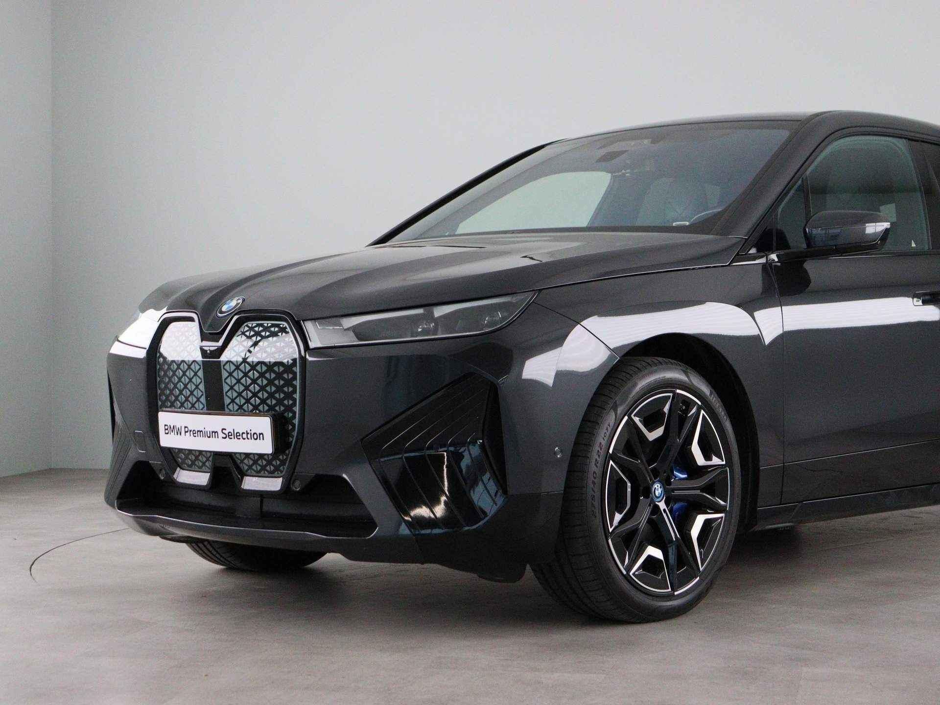 BMW iX xDrive40 High Executive Sportpakket - 21/27