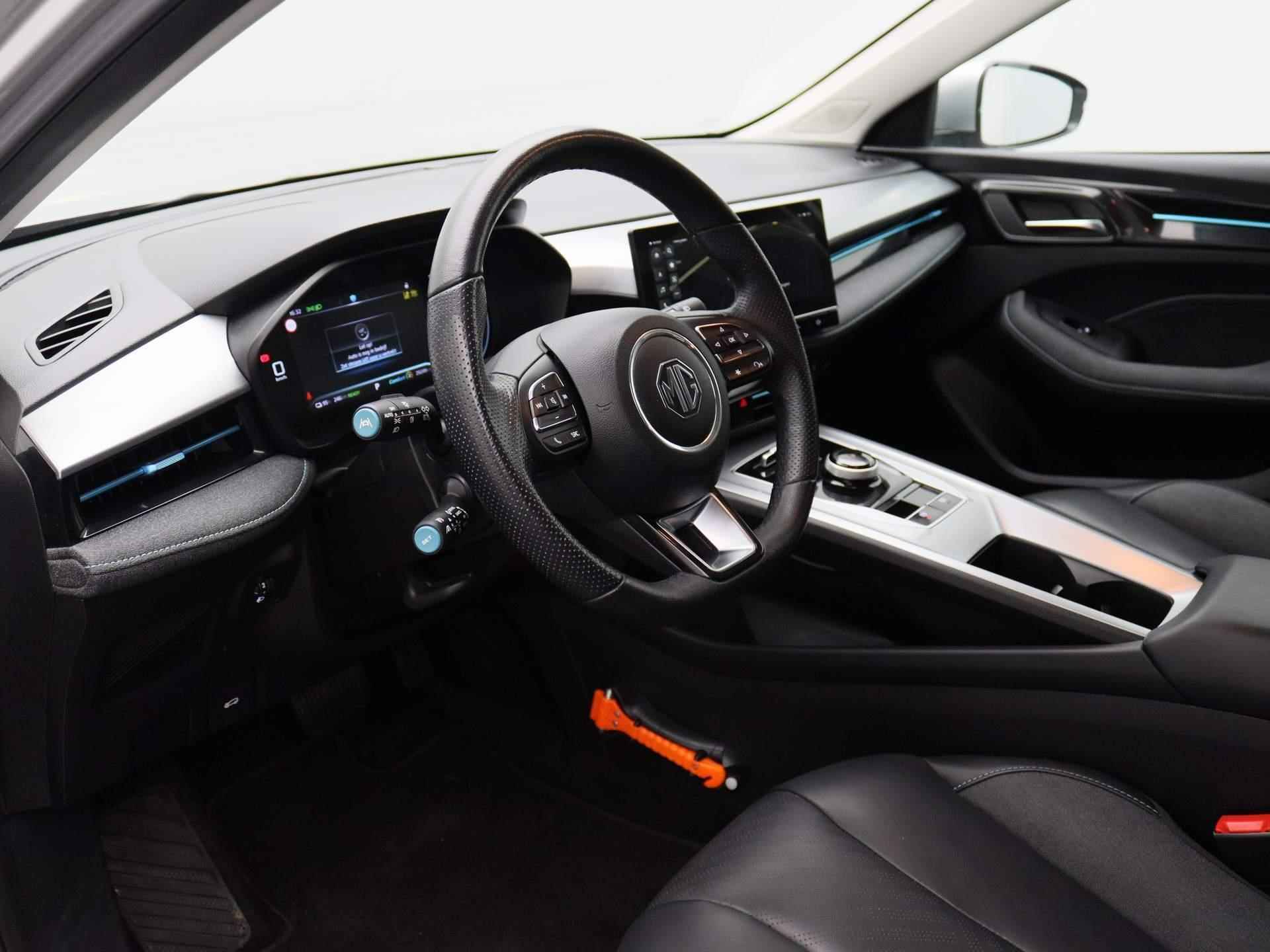 MG 5 Standard Range Luxury 50 kWh | Navigatie | Leder | Camera | Adaptive cruise control - 21/25