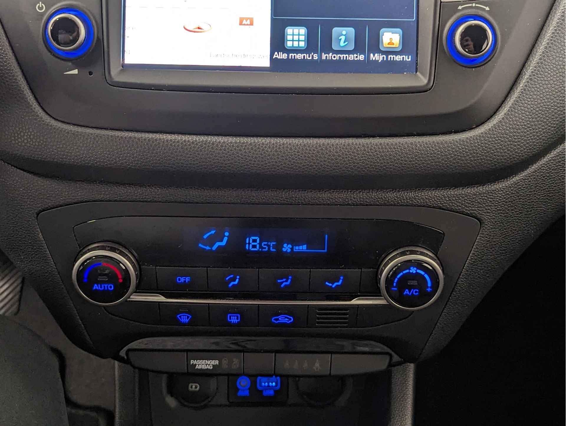 Hyundai i20 1.0 T-GDI Comfort AIRCO | PARKEERCAMERA | UNIEKE LAGE KMSTAND! - 28/41