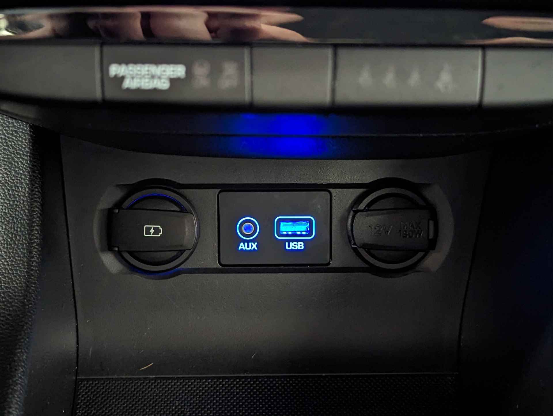 Hyundai i20 1.0 T-GDI Comfort AIRCO | PARKEERCAMERA | UNIEKE LAGE KMSTAND! - 29/41
