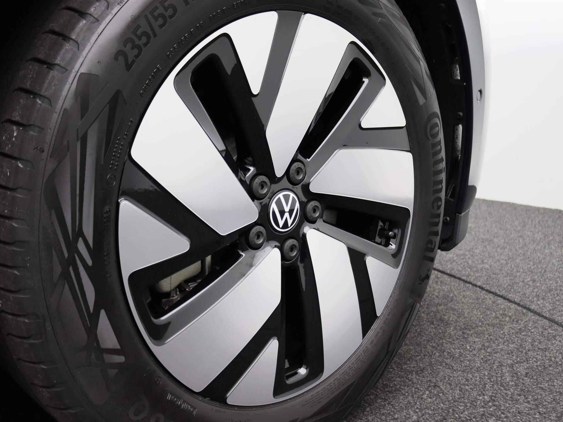Volkswagen ID. Buzz Pro Advantage 77kWh 204PK Trekhaak, Matrix-LED, achteruitrijcamera, winterpakket Plus, easy open, keyless, elek. stoelen, alarm, 19'' lichtmetaal - 15/54