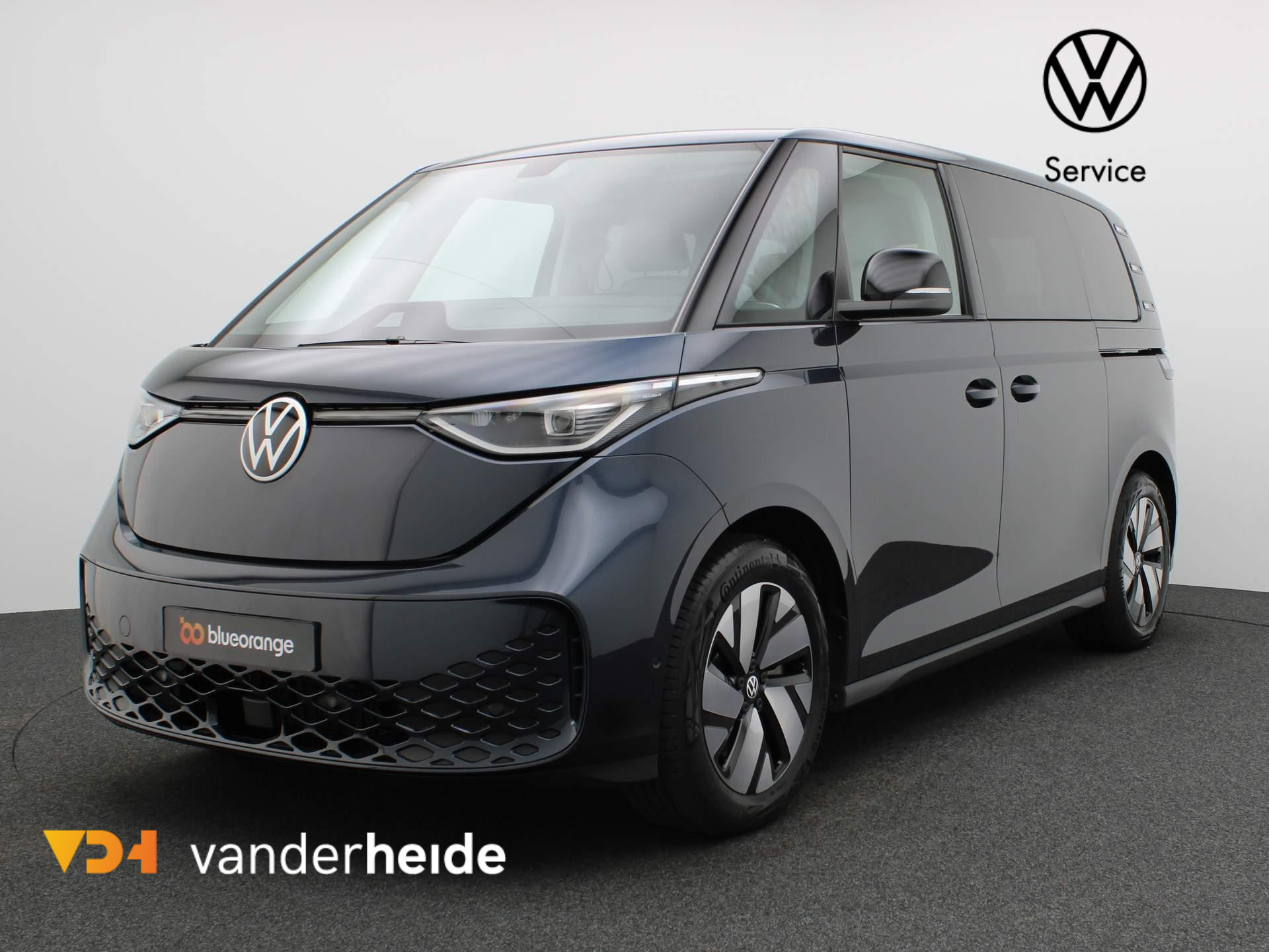 Volkswagen ID. Buzz Pro Advantage 77kWh 204PK Trekhaak, Matrix-LED, winterpakket Plus, easy open, keyless, elek. stoelen, alarm, 19'' lichtmetaal bij viaBOVAG.nl