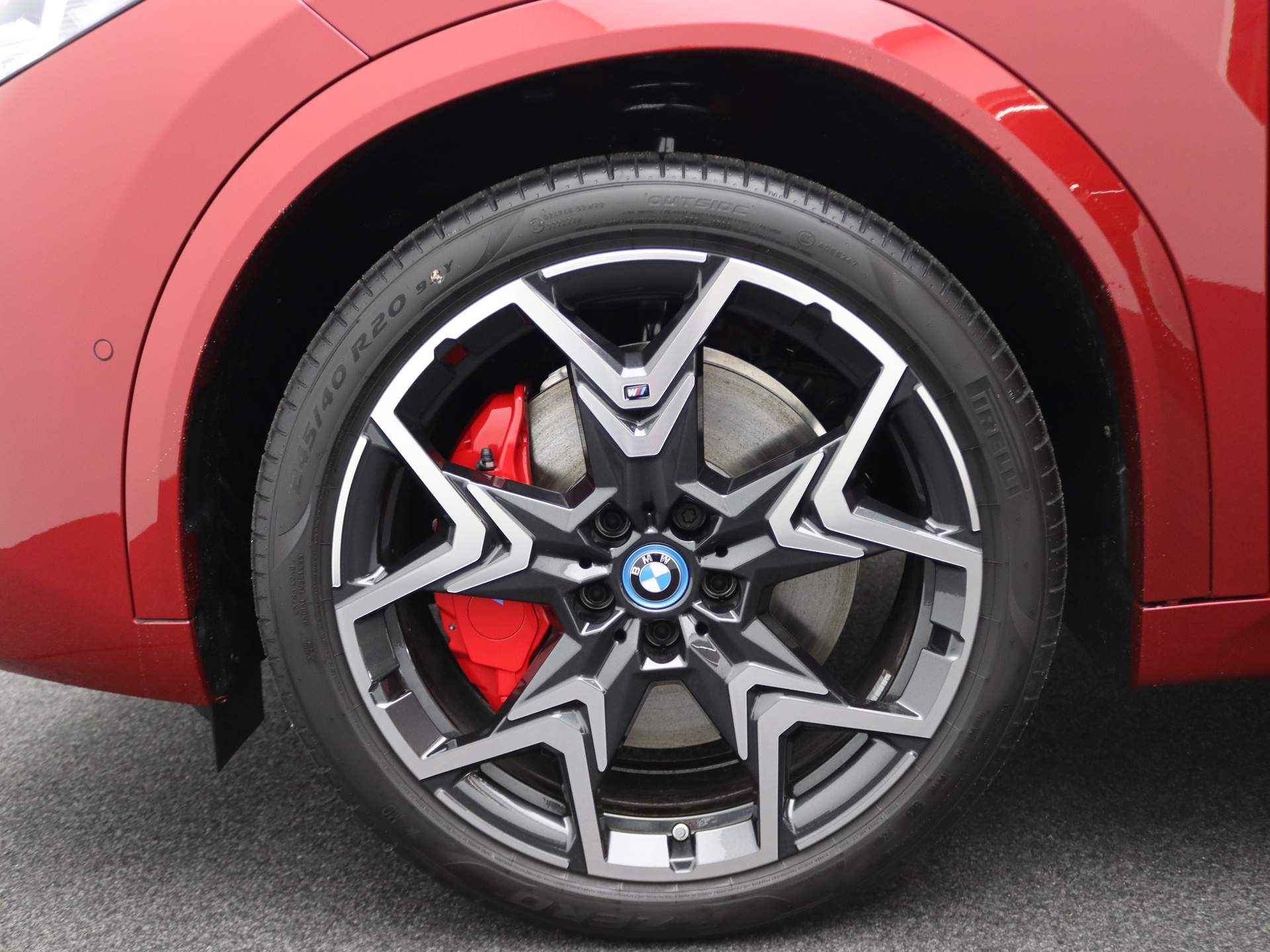 BMW iX2 xDrive30 | M Sportpakket Pro | Premium Pack - 8/33