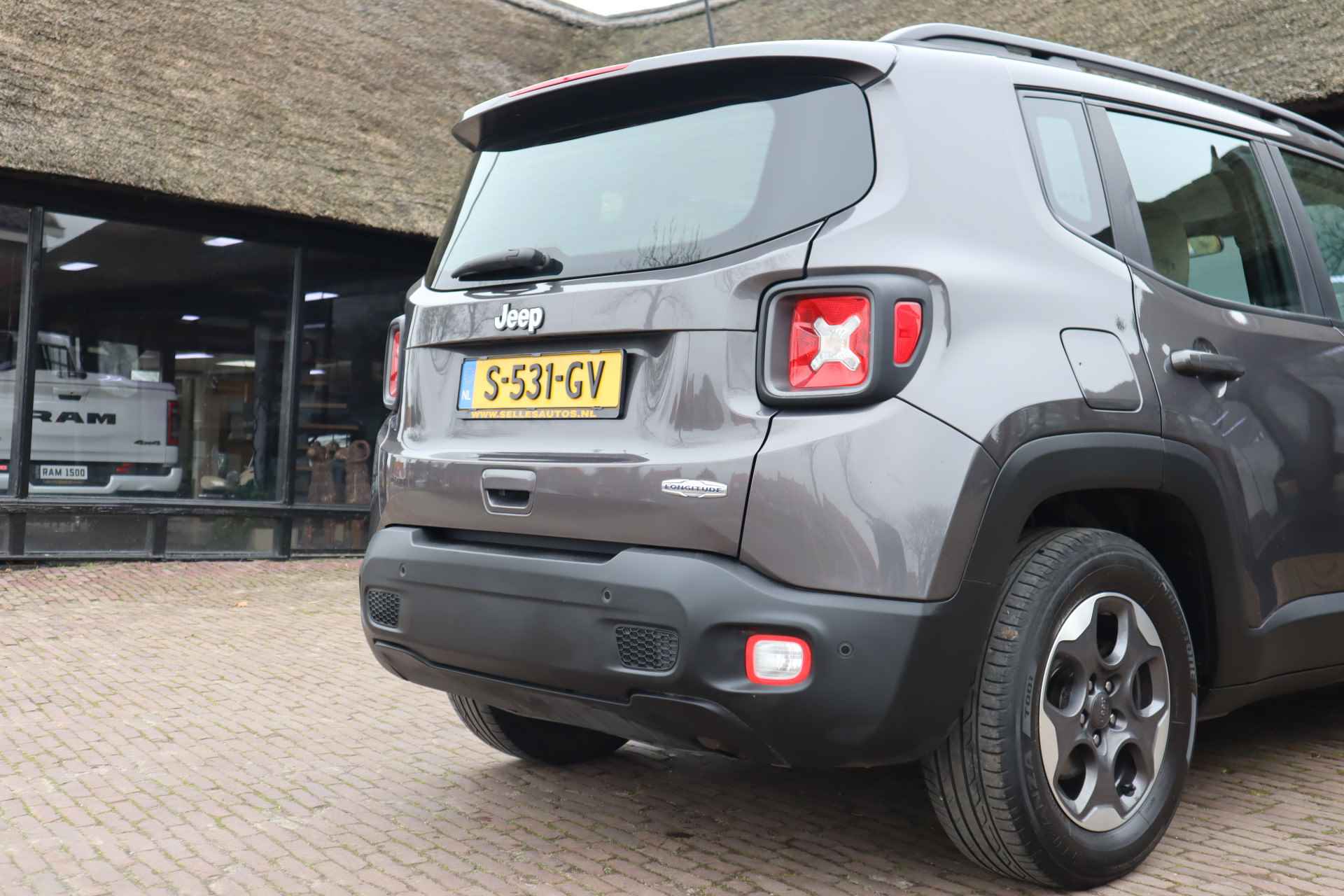 Jeep Renegade 1.6 E-Torq Longitude | DAB Radio | Parkeersensoren - 3/40