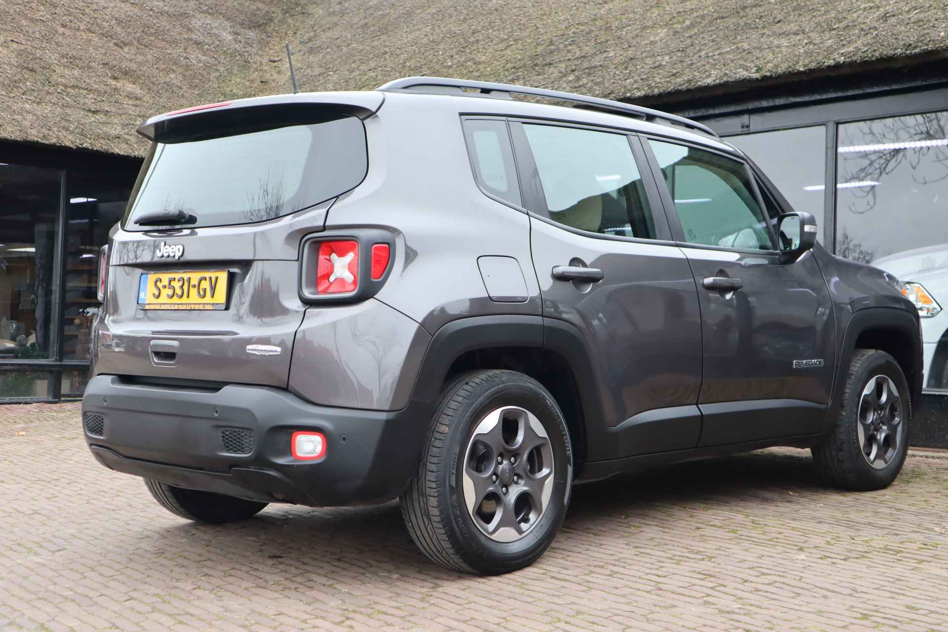 Jeep Renegade 1.6 E-Torq Longitude | DAB Radio | Parkeersensoren - 28/40