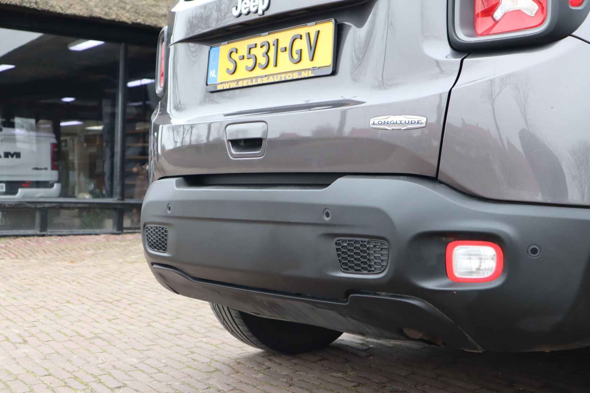 Jeep Renegade 1.6 E-Torq Longitude | DAB Radio | Parkeersensoren - 30/40