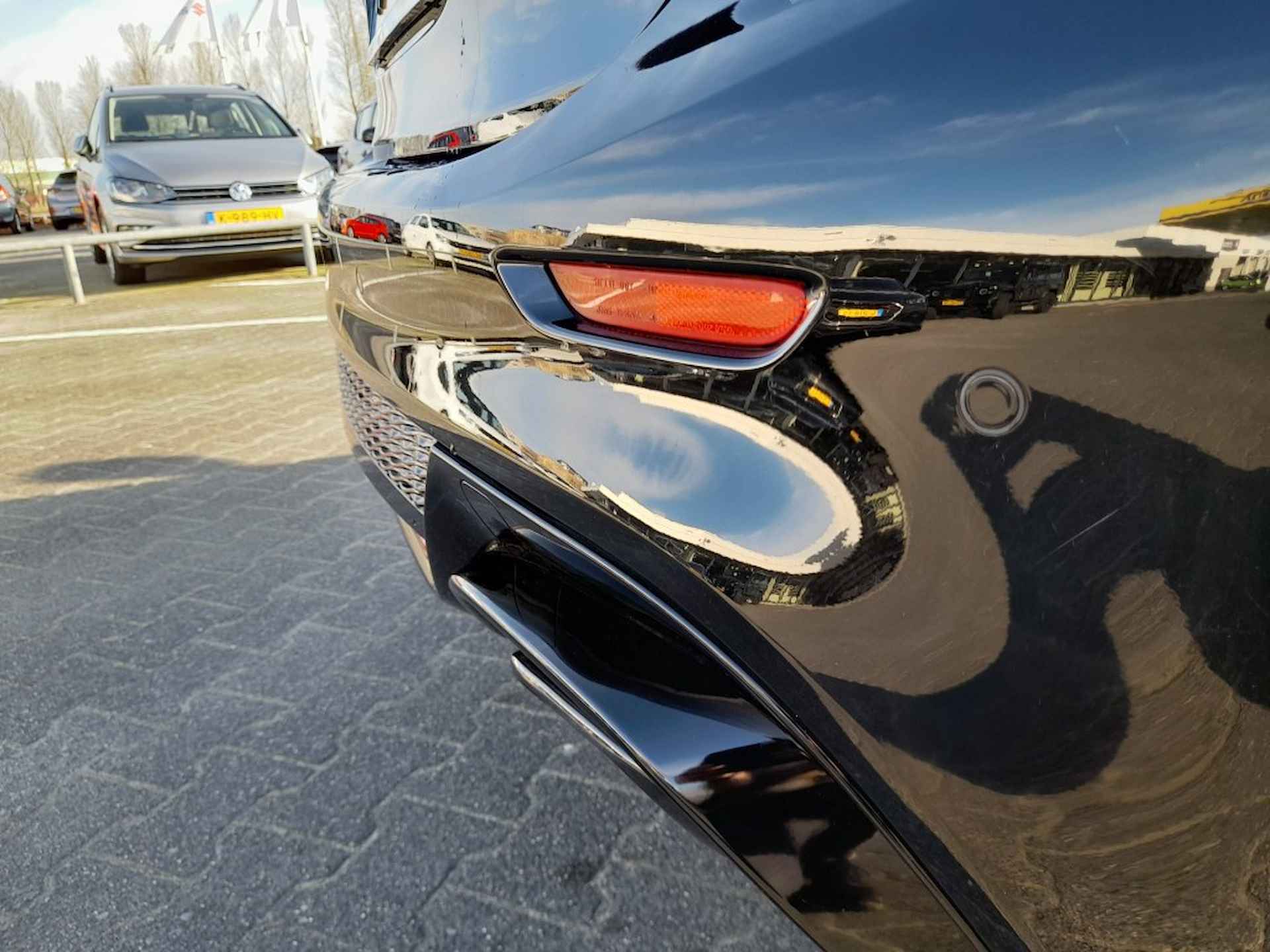 INFINITI Q30 1.6T SPORT AUTOMAAT CAMERA - 18/37