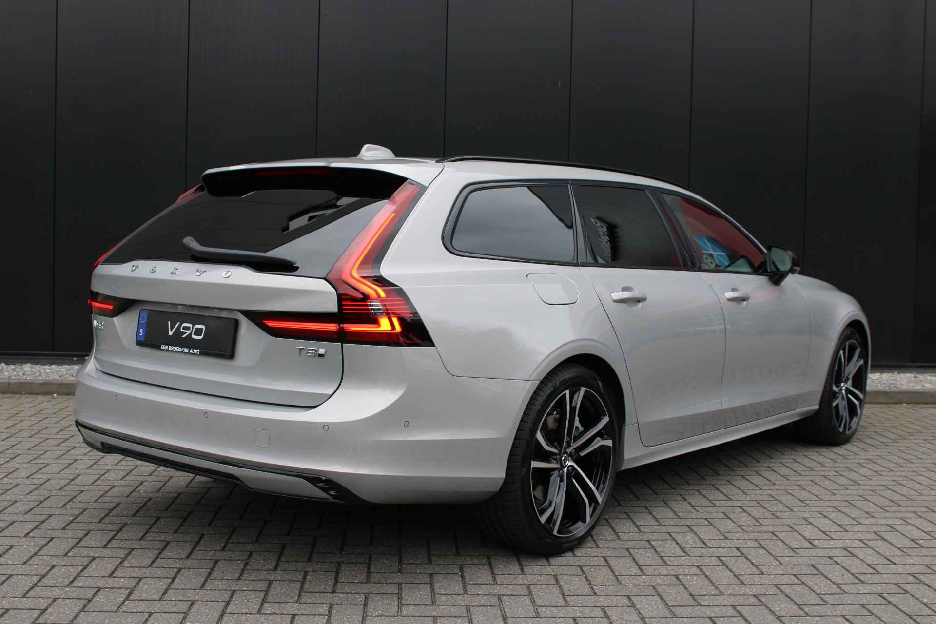 Volvo V90 T8 Recharge AWD Ultimate Dark - 3/18