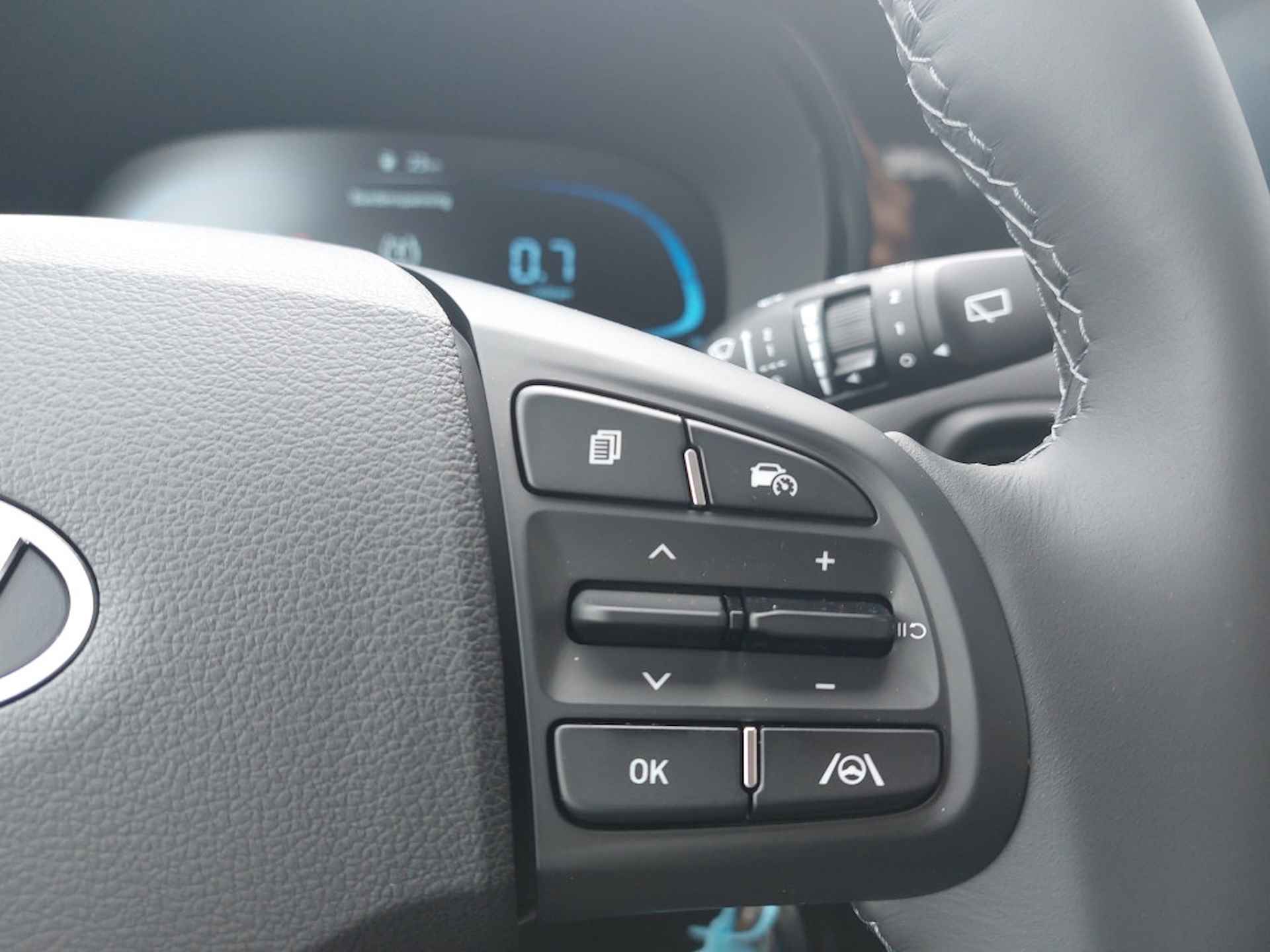 Hyundai i10 1.0 Comfort Smart | Apple Carplay / Android Auto | Cruise control - 12/26