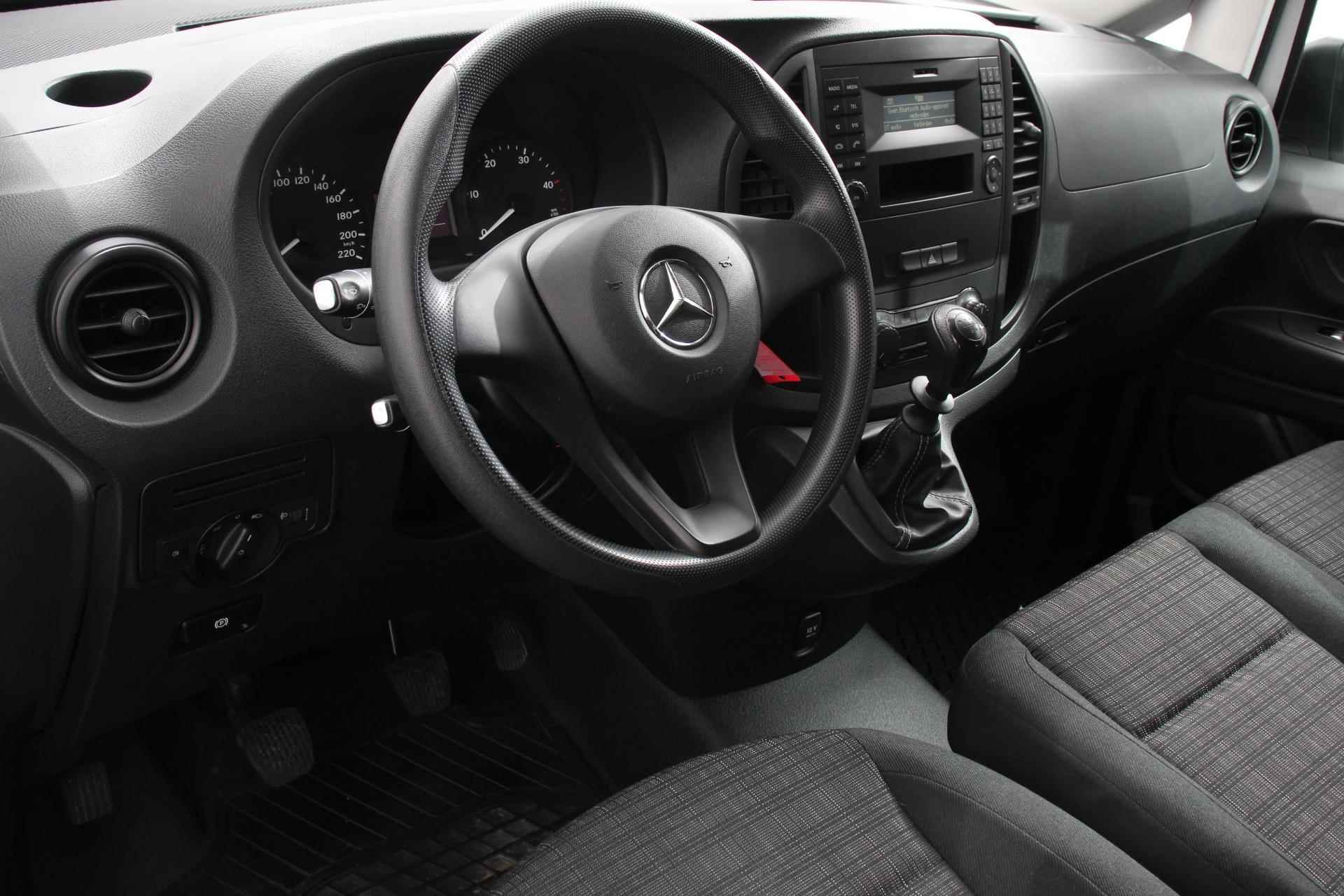 Mercedes-Benz Vito Tourer 109 BlueTec Tourer Lang 9 persoons | Airco | Cruise Control | Hill Assist | Vergrote brandstoftank | Ureumtank (AdBlue): 24 | Warmtewerend glas - 8/25